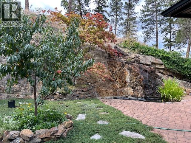 5715 Lakeshore Road, Kelowna, British Columbia  V1W 4J5 - Photo 48 - 10373169