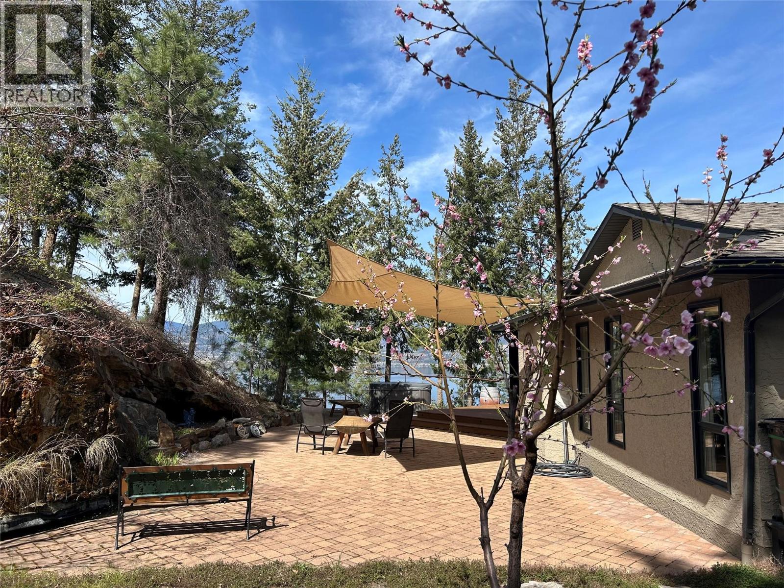 5715 Lakeshore Road, Kelowna, British Columbia  V1W 4J5 - Photo 69 - 10373169