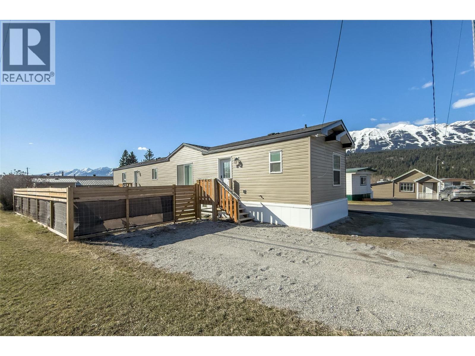 1117 10th Avenue N Unit# 1A, golden, British Columbia