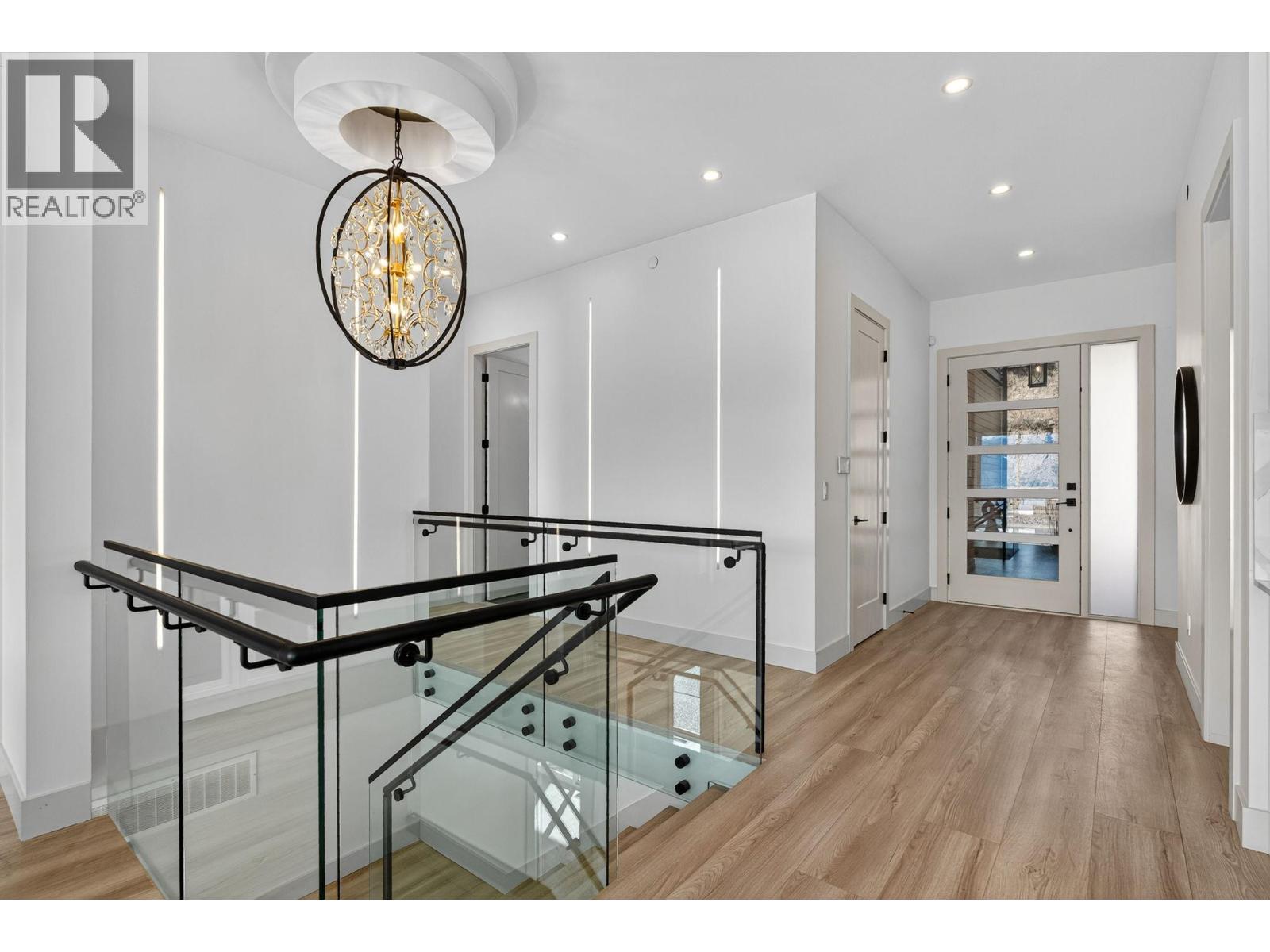 8932 Tavistock Road, Vernon, British Columbia  V1H 2L4 - Photo 19 - 10373508