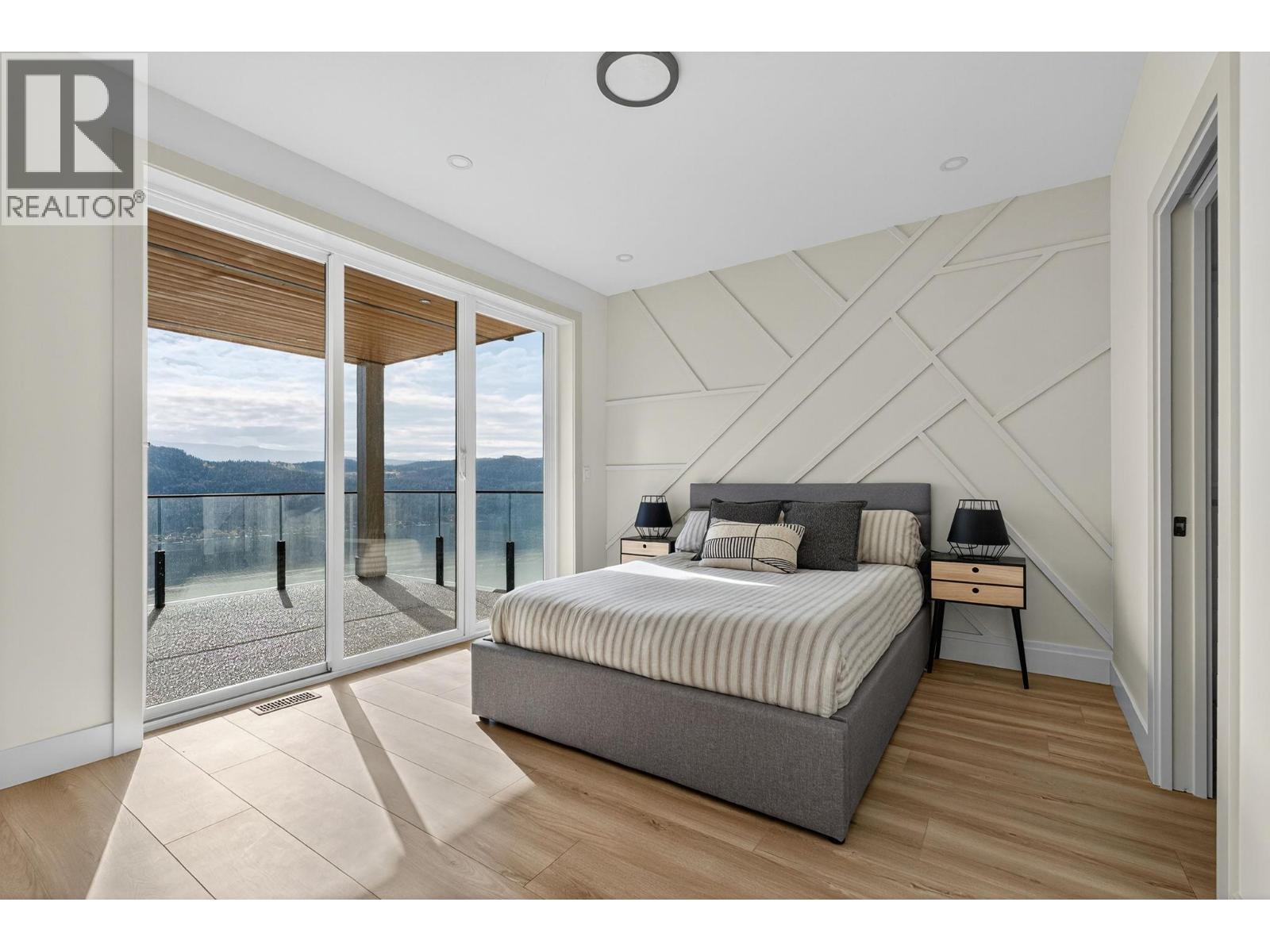 8932 Tavistock Road, Vernon, British Columbia  V1H 2L4 - Photo 33 - 10373508
