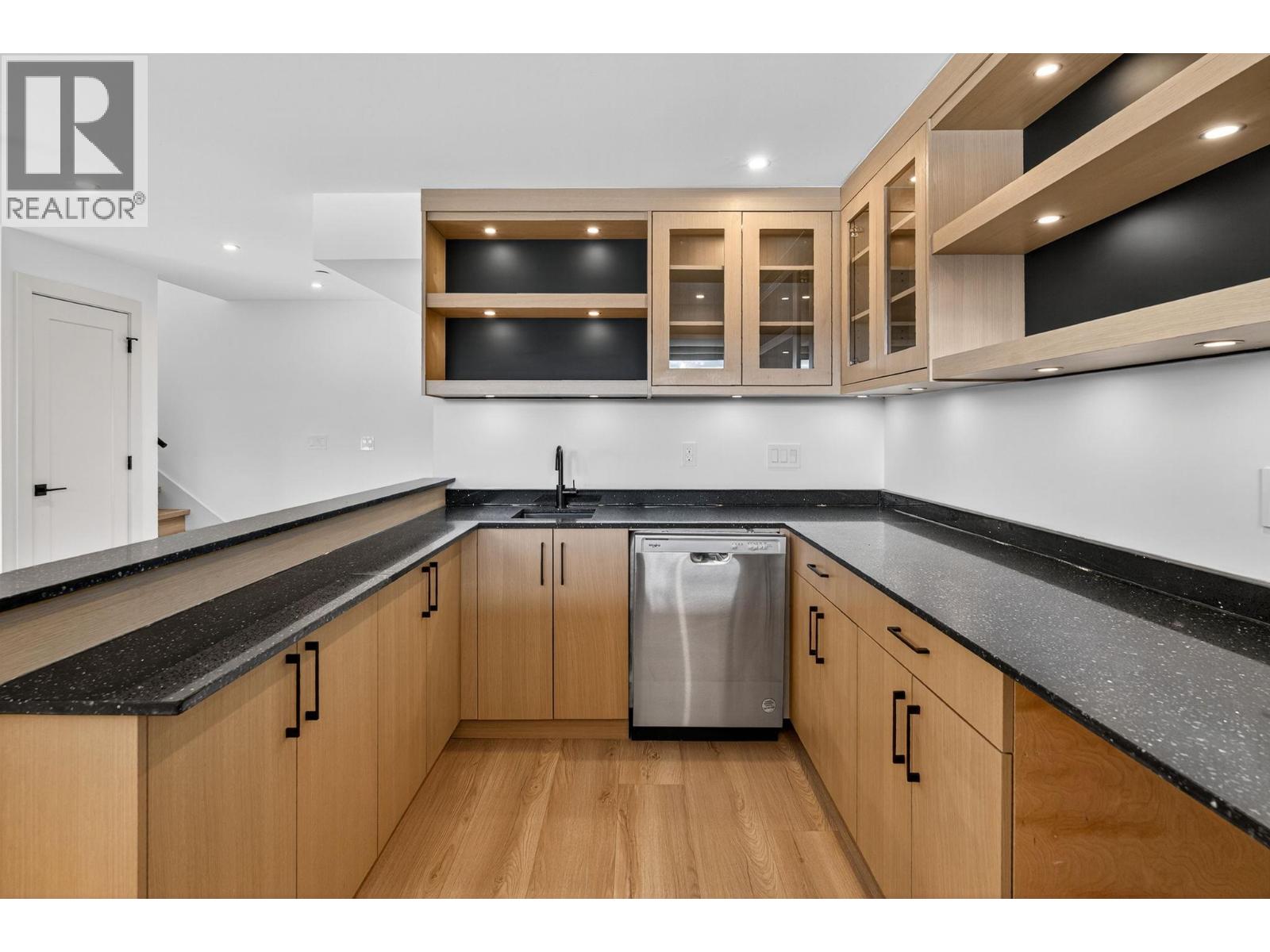 8932 Tavistock Road, Vernon, British Columbia  V1H 2L4 - Photo 42 - 10373508
