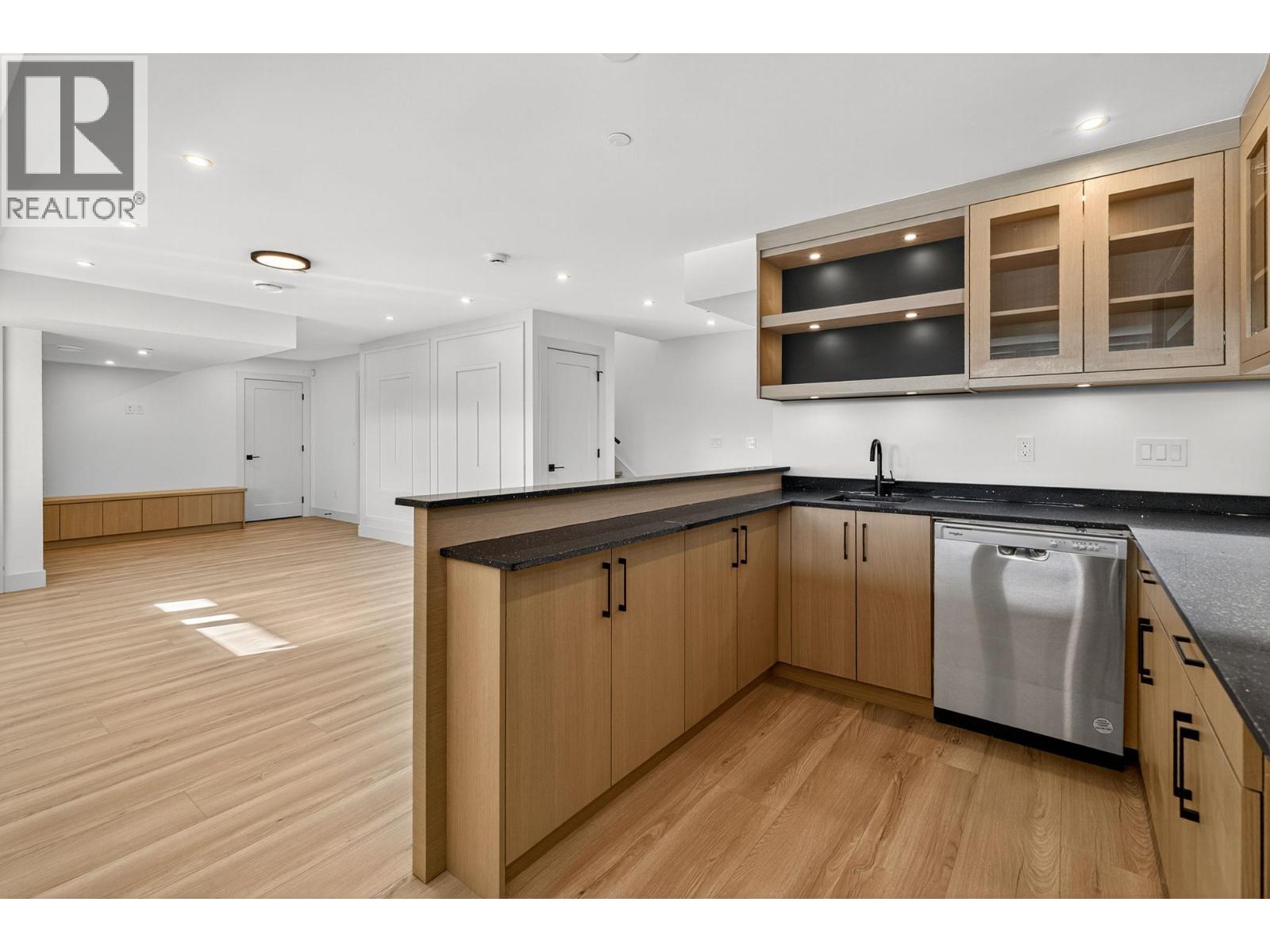 8932 Tavistock Road, Vernon, British Columbia  V1H 2L4 - Photo 43 - 10373508
