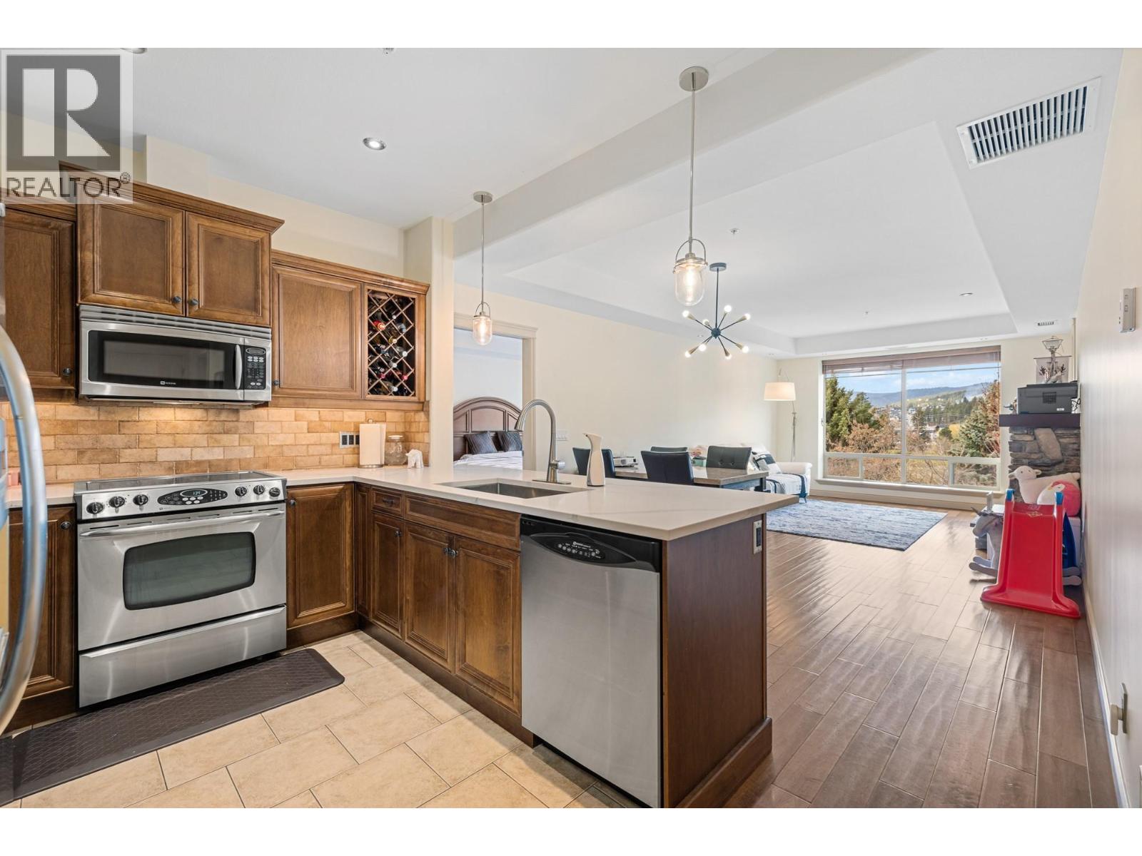 2770 Auburn Road Unit# 202, West Kelowna, British Columbia  V4T 4C2 - Photo 11 - 10373480
