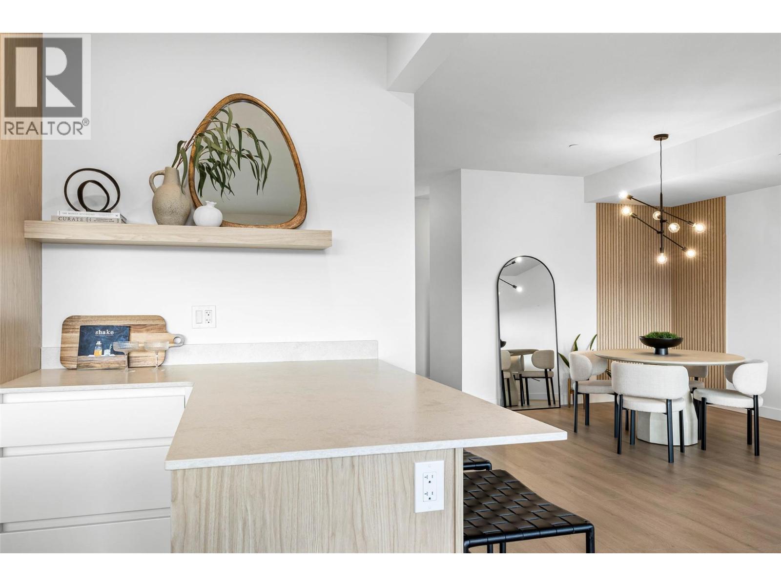 5046 Sun Rivers Drive, Kamloops, British Columbia  V2H 0E7 - Photo 17 - 10373522