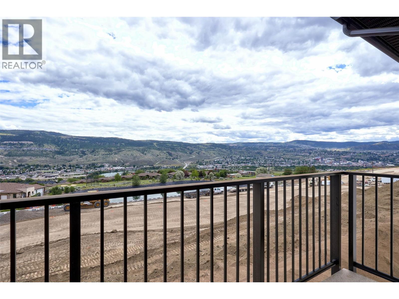 5048 Sun Rivers Drive, Kamloops, British Columbia  V2H 0E7 - Photo 29 - 10373524