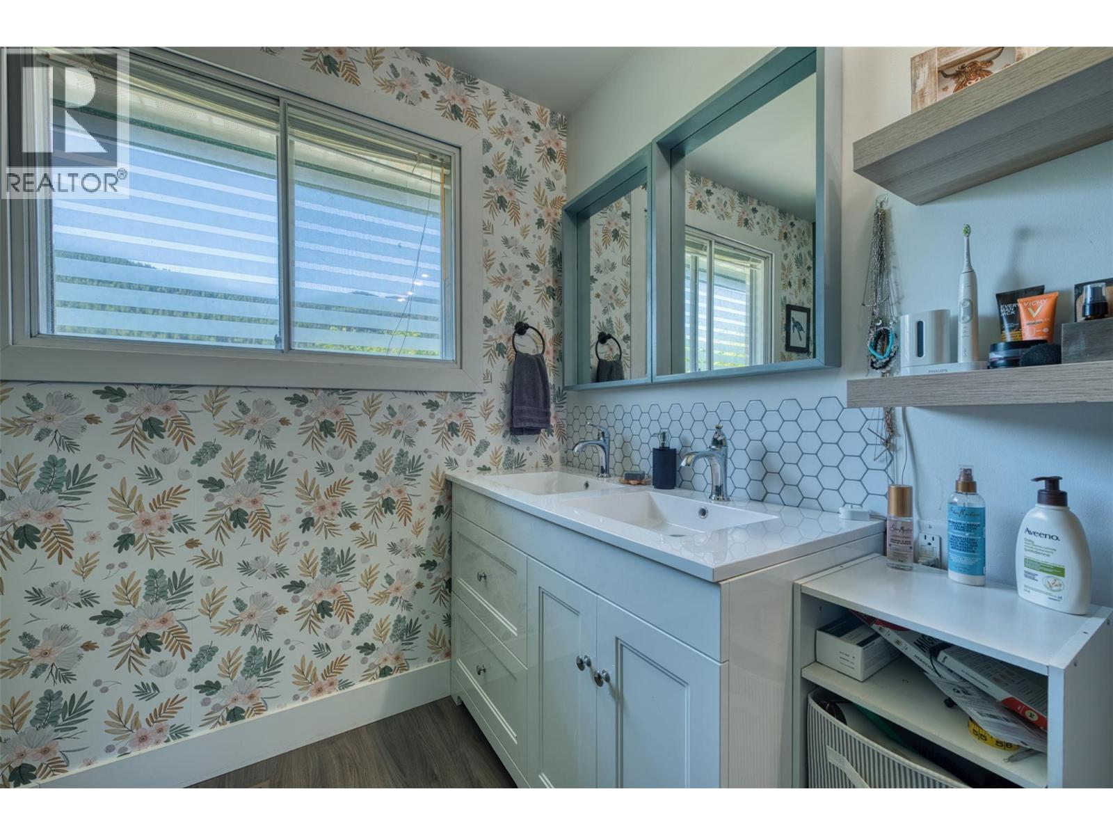 5783 Ponderosa Road, Falkland, British Columbia  V0E 1W0 - Photo 14 - 10373532