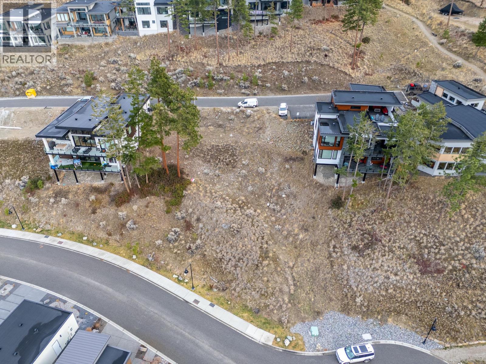 3332 Black Pine Lane, Kelowna, British Columbia  V1V 3G1 - Photo 4 - 10373052