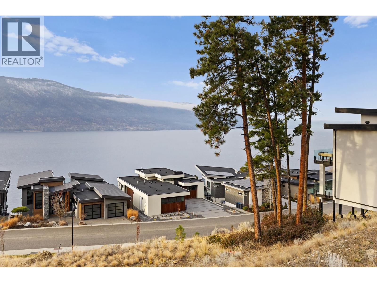 3332 Black Pine Lane, Kelowna, British Columbia  V1V 3G1 - Photo 7 - 10373052