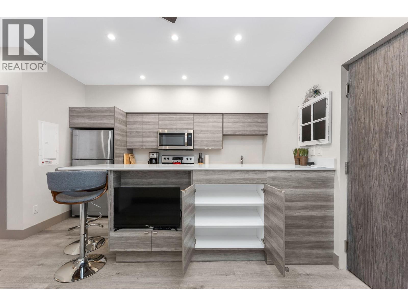 2555 Lakeshore Road Unit# 310, Vernon, British Columbia  V1H 0A4 - Photo 6 - 10373341