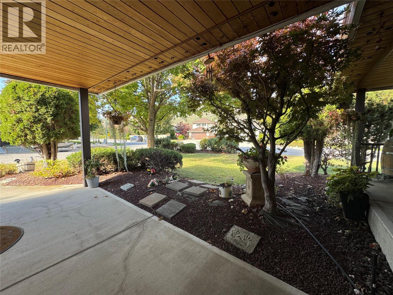 2904 Fieldstone Court, West Kelowna, British Columbia  V4T 1S9 - Photo 4 - 10373545