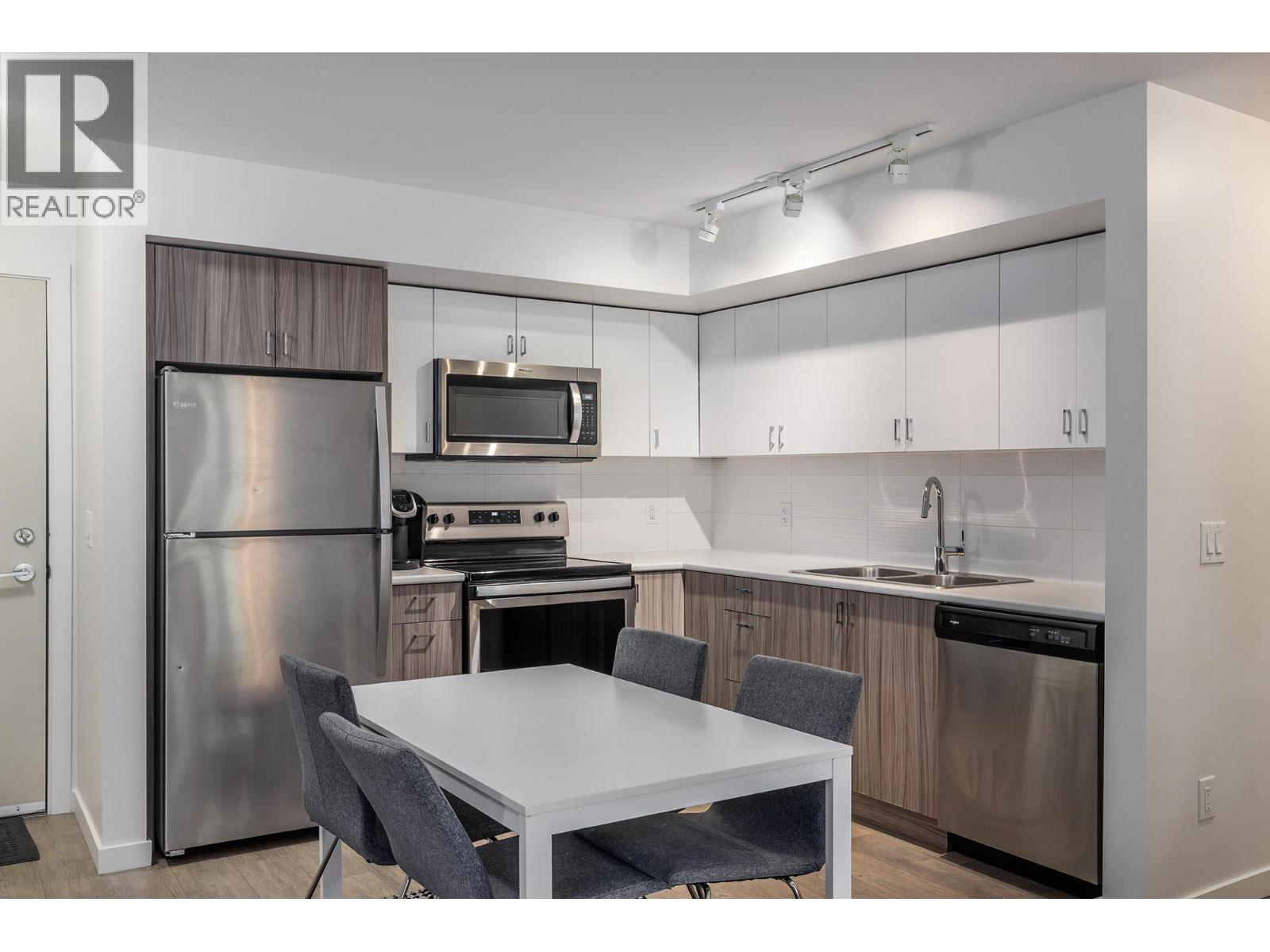 725 Academy Way Unit# Ph18, Kelowna, British Columbia  V1V 3A4 - Photo 6 - 10373408