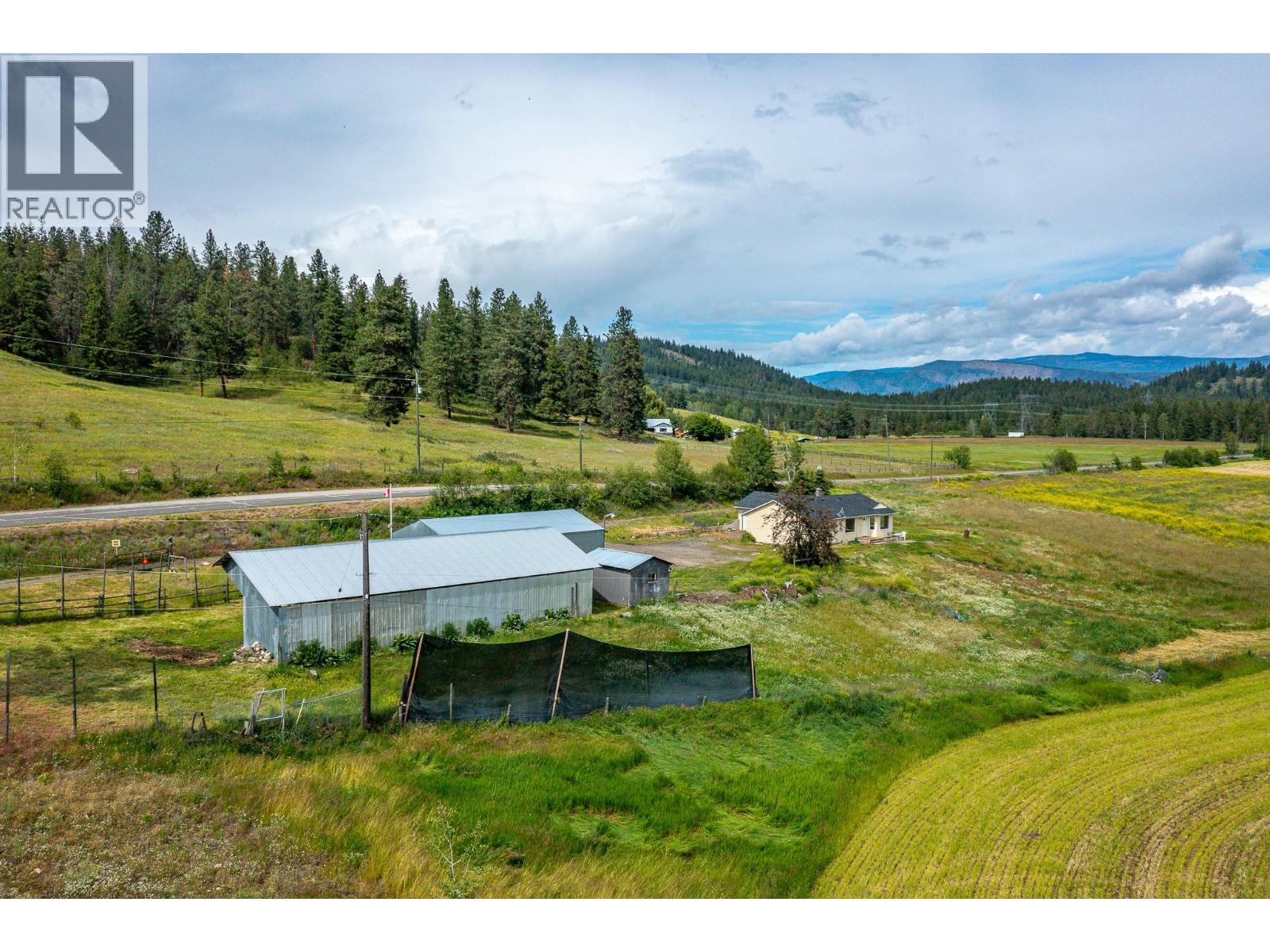 3575 Canyon Road, Spallumcheen, British Columbia  V4Y 0M7 - Photo 49 - 10373551