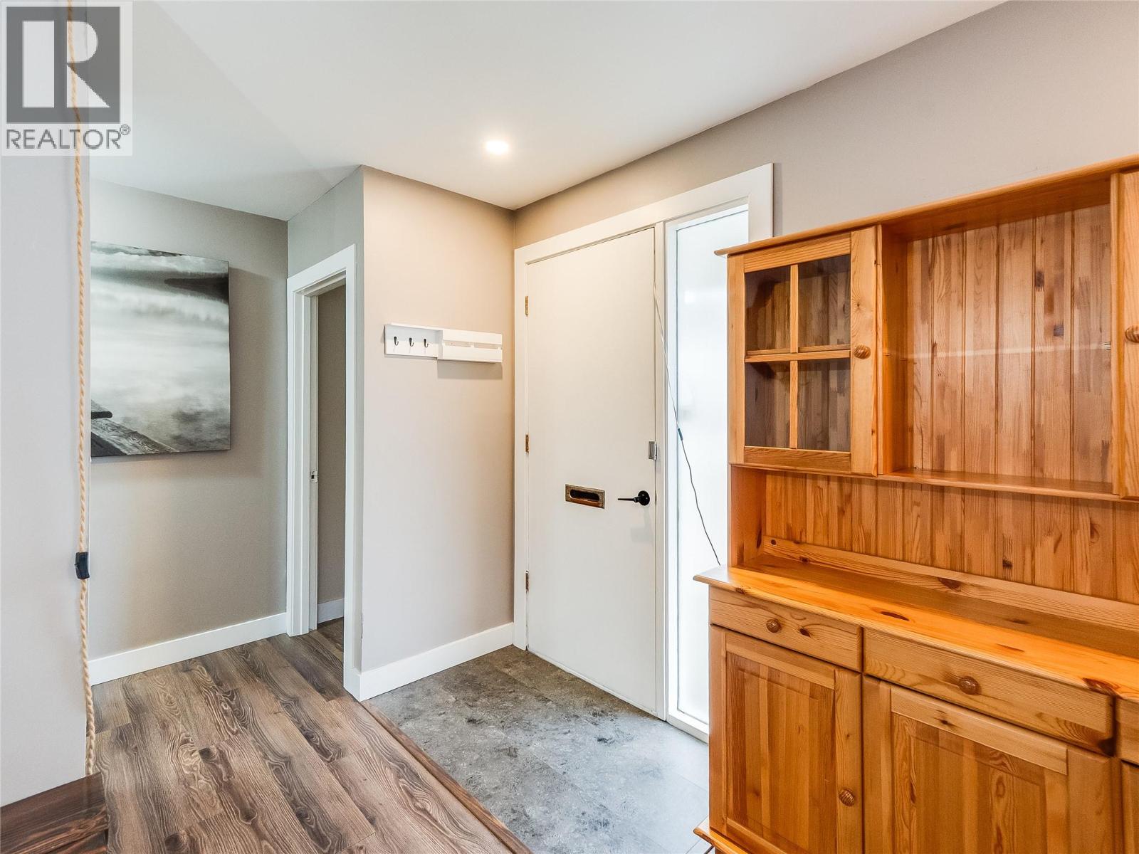 204 Pinewood Drive, Castlegar, British Columbia  V1N 2M4 - Photo 23 - 10373393