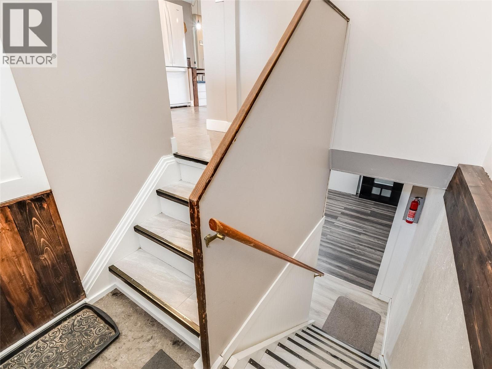 204 Pinewood Drive, Castlegar, British Columbia  V1N 2M4 - Photo 35 - 10373393