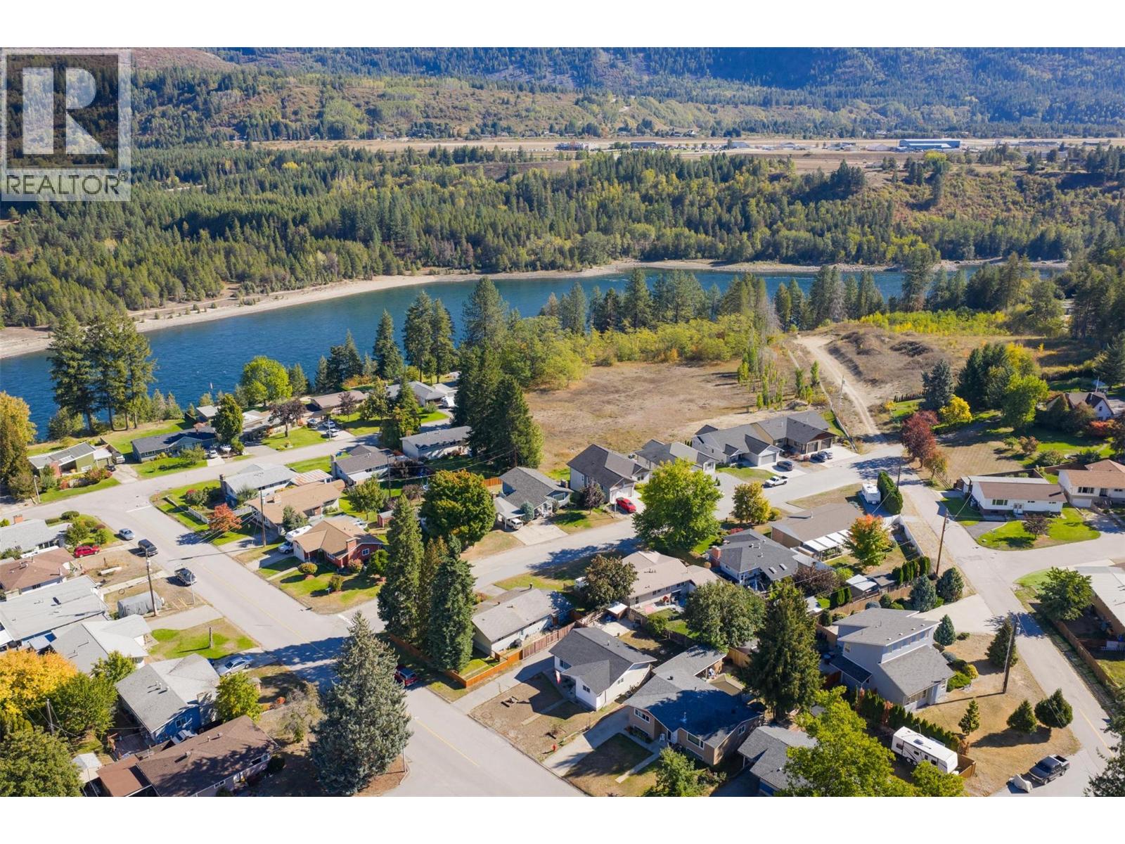 204 Pinewood Drive, Castlegar, British Columbia  V1N 2M4 - Photo 54 - 10373393