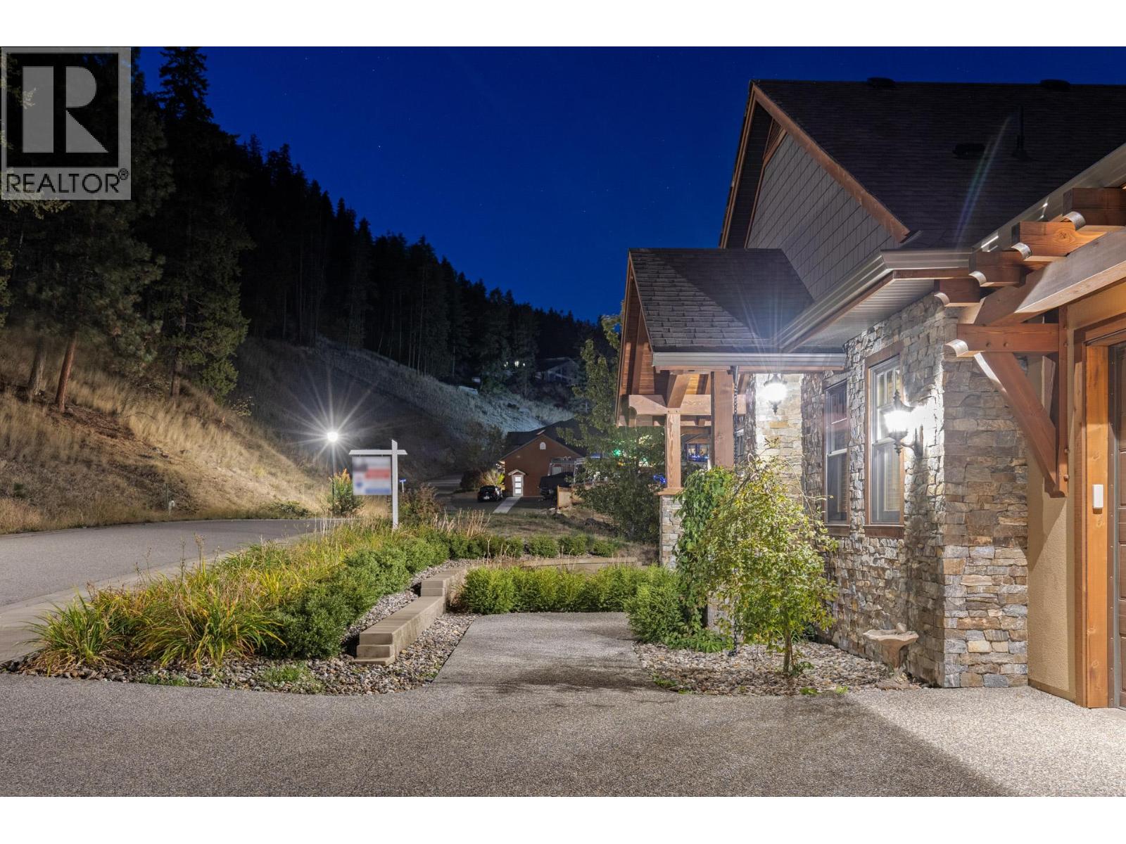 6166 Seymoure Avenue, Peachland, British Columbia  V0H 1X4 - Photo 74 - 10373415