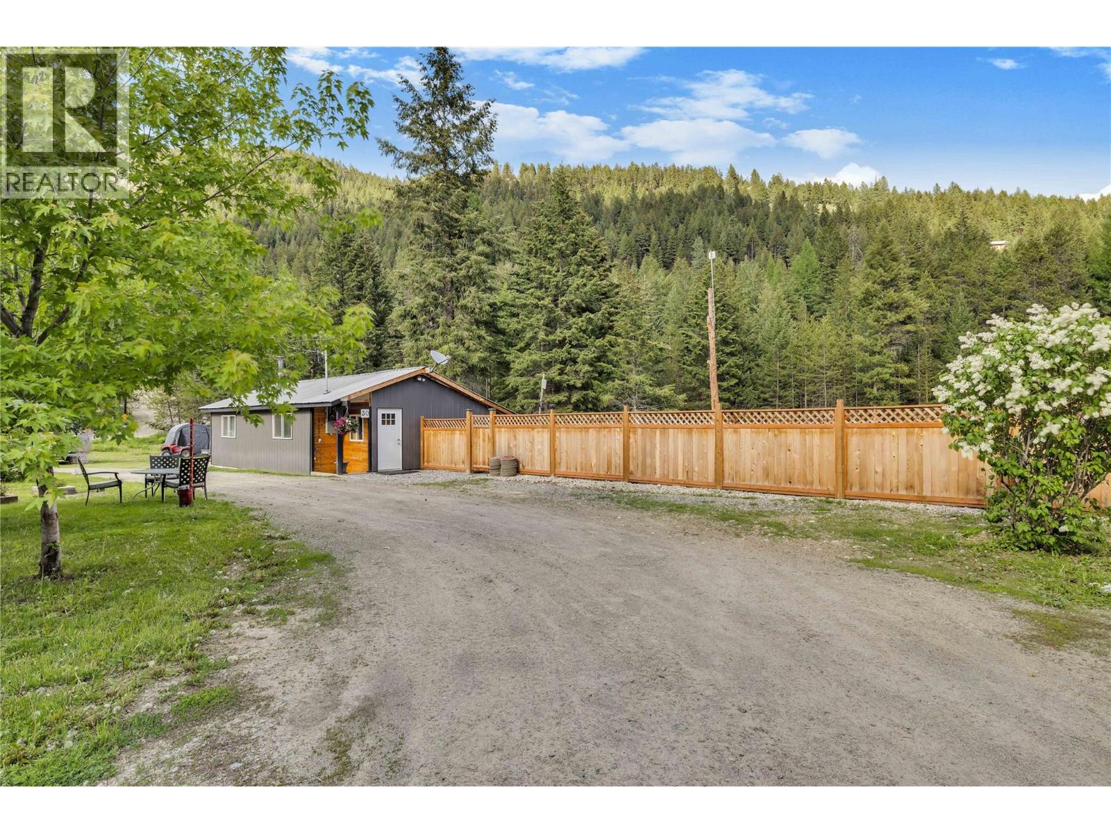 30 Boulder Road, Beaverdell, British Columbia  V0H 1A0 - Photo 2 - 10373347