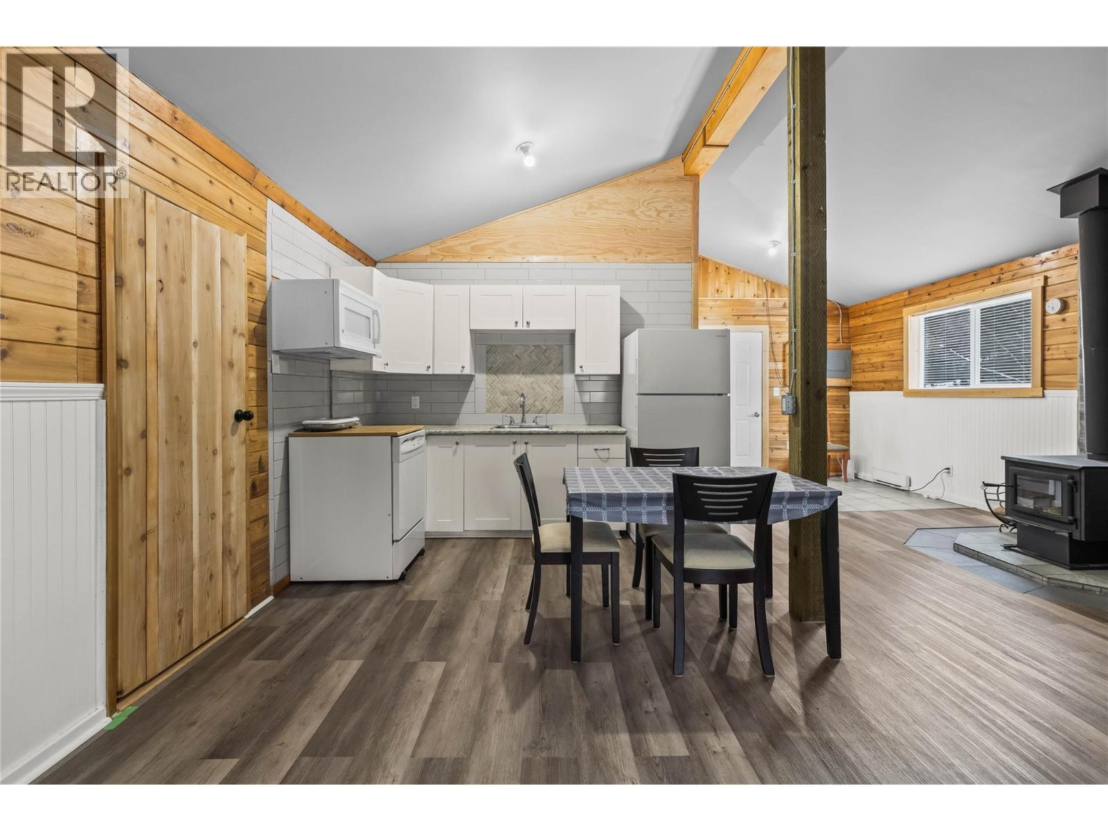 30 Boulder Road, Beaverdell, British Columbia  V0H 1A0 - Photo 21 - 10373347