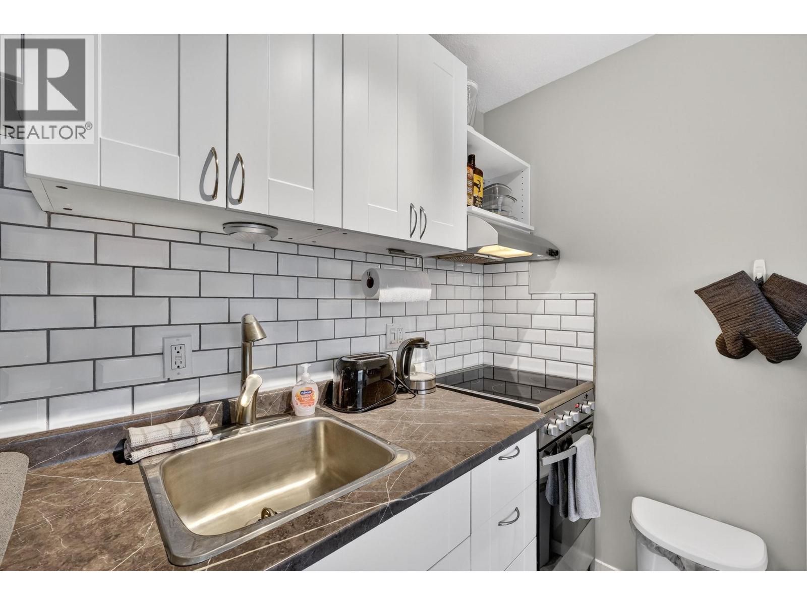 3050 Seclusion Bay Road Unit# 105, Westbank, British Columbia  V0H 2A0 - Photo 9 - 10372884