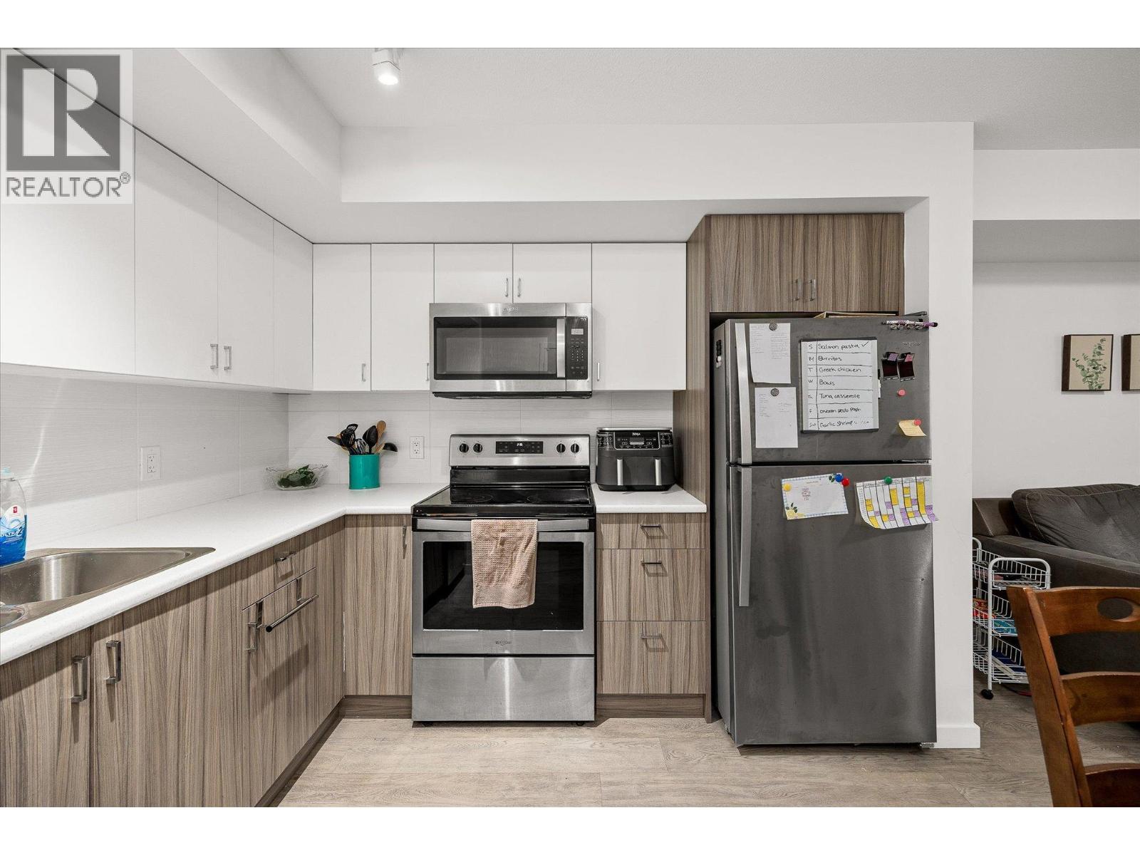 655 Academy Way Unit# 212, Kelowna, British Columbia  V1V 3A4 - Photo 6 - 10373593