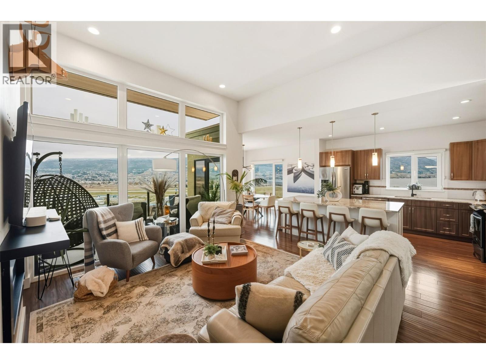 118 View Place, Penticton, British Columbia  V2A 0A6 - Photo 13 - 10373493