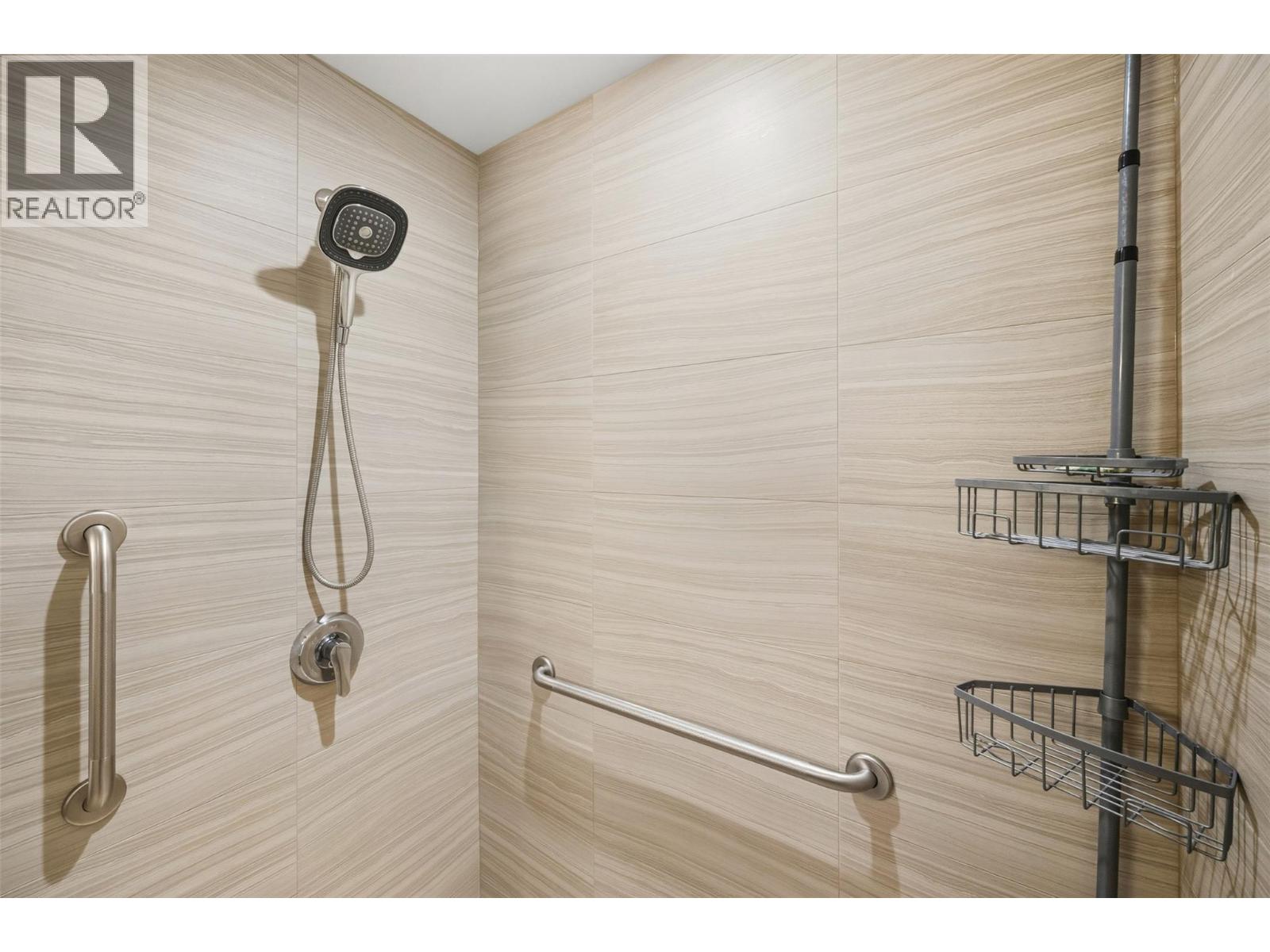 118 View Place, Penticton, British Columbia  V2A 0A6 - Photo 24 - 10373493