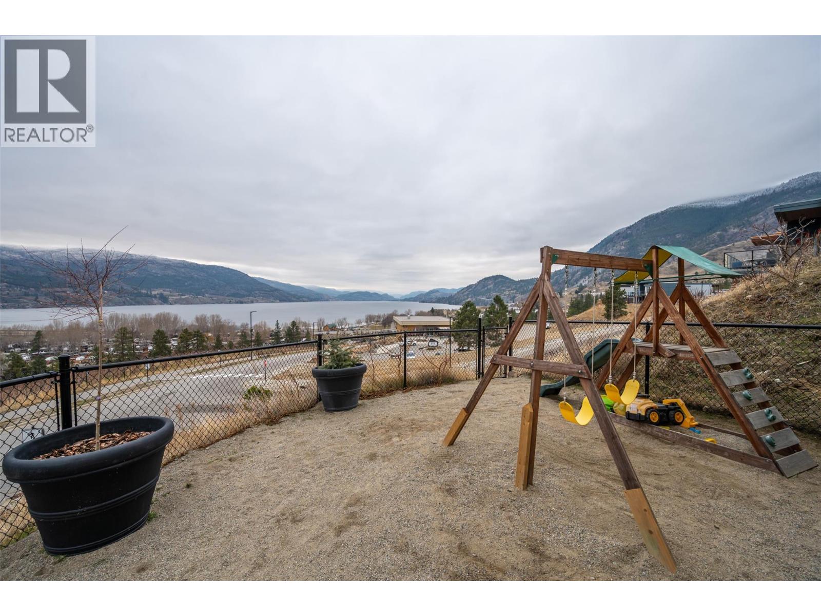 118 View Place, Penticton, British Columbia  V2A 0A6 - Photo 54 - 10373493