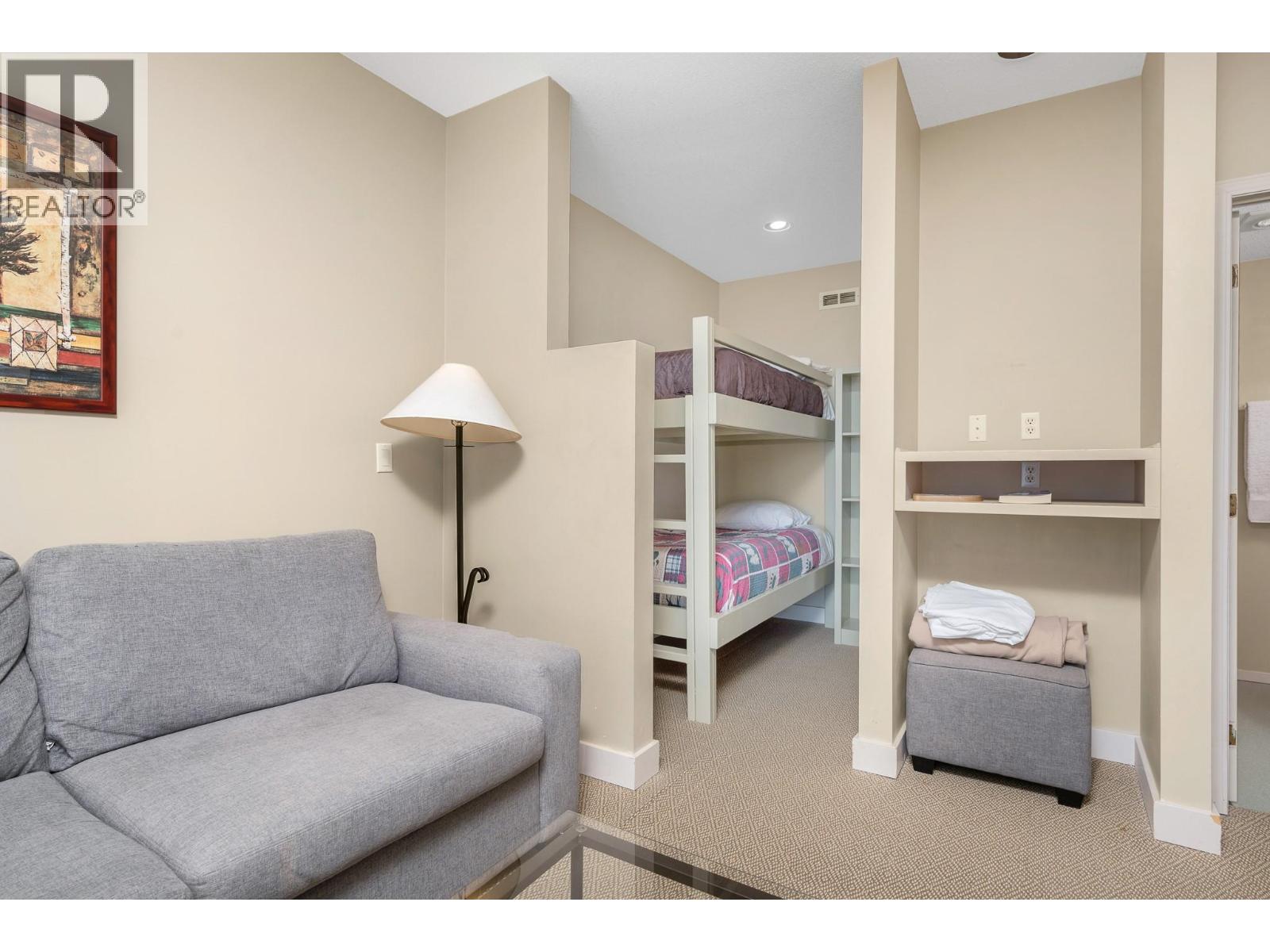 152 Silver Lode Lane Unit# 433/434, Silver Star, British Columbia  V1B 3M1 - Photo 11 - 10373235