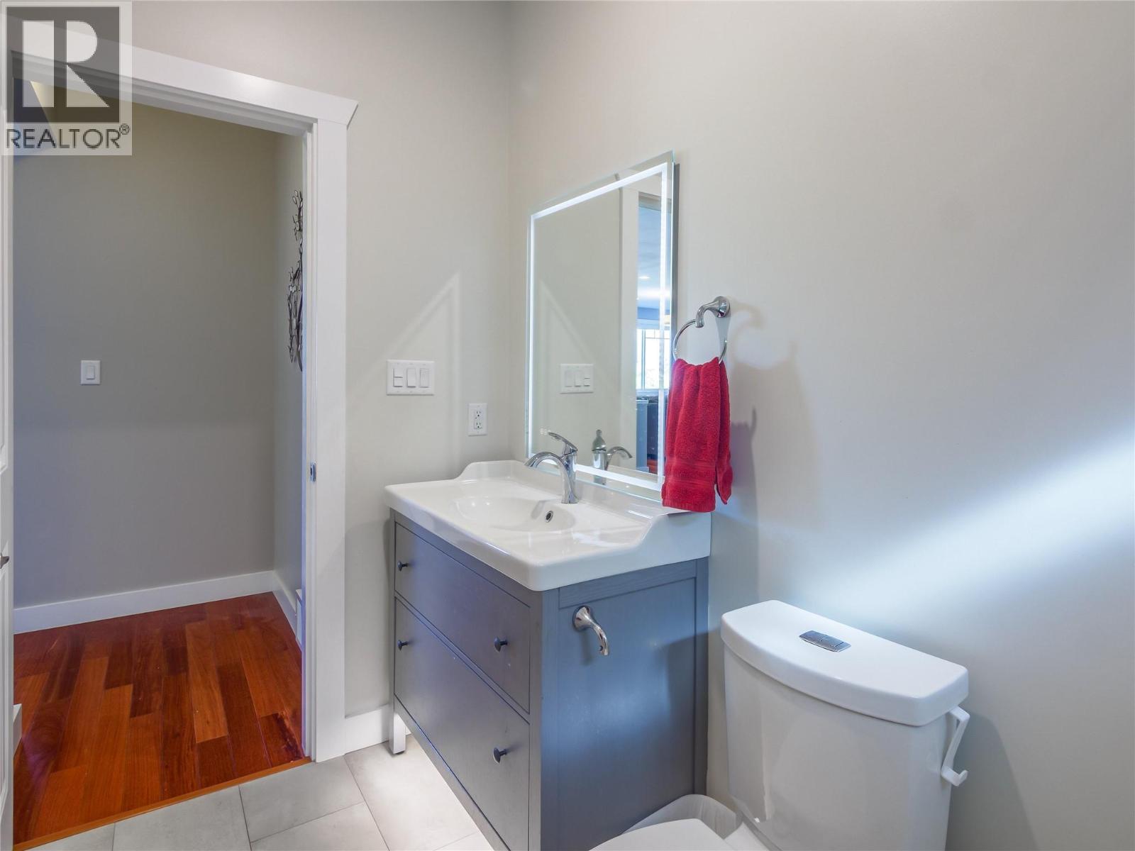 2478 Evergreen Drive, Penticton, British Columbia  V2A 9C7 - Photo 15 - 10373482