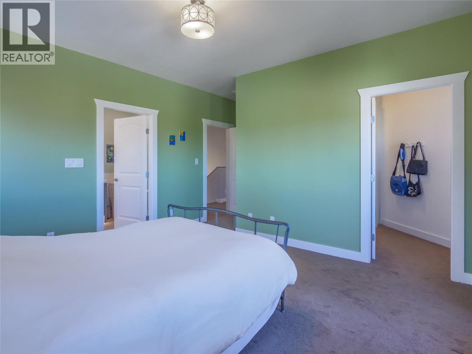 2478 Evergreen Drive, Penticton, British Columbia  V2A 9C7 - Photo 23 - 10373482