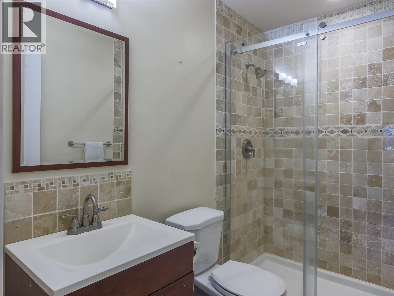 2478 Evergreen Drive, Penticton, British Columbia  V2A 9C7 - Photo 29 - 10373482