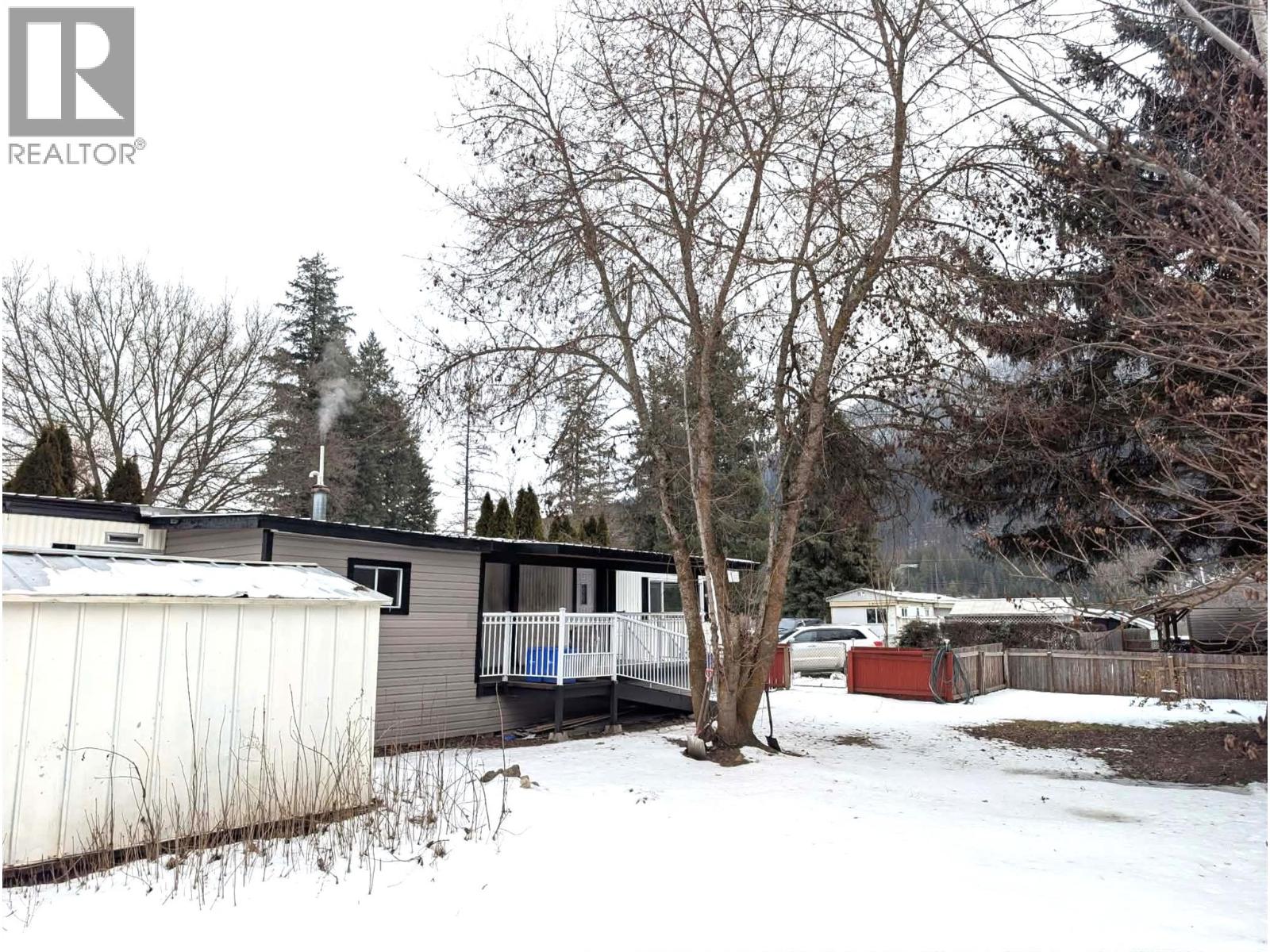 446 Mabel Lake Road Unit# E9, Lumby, British Columbia  V0E 2G5 - Photo 27 - 10373150
