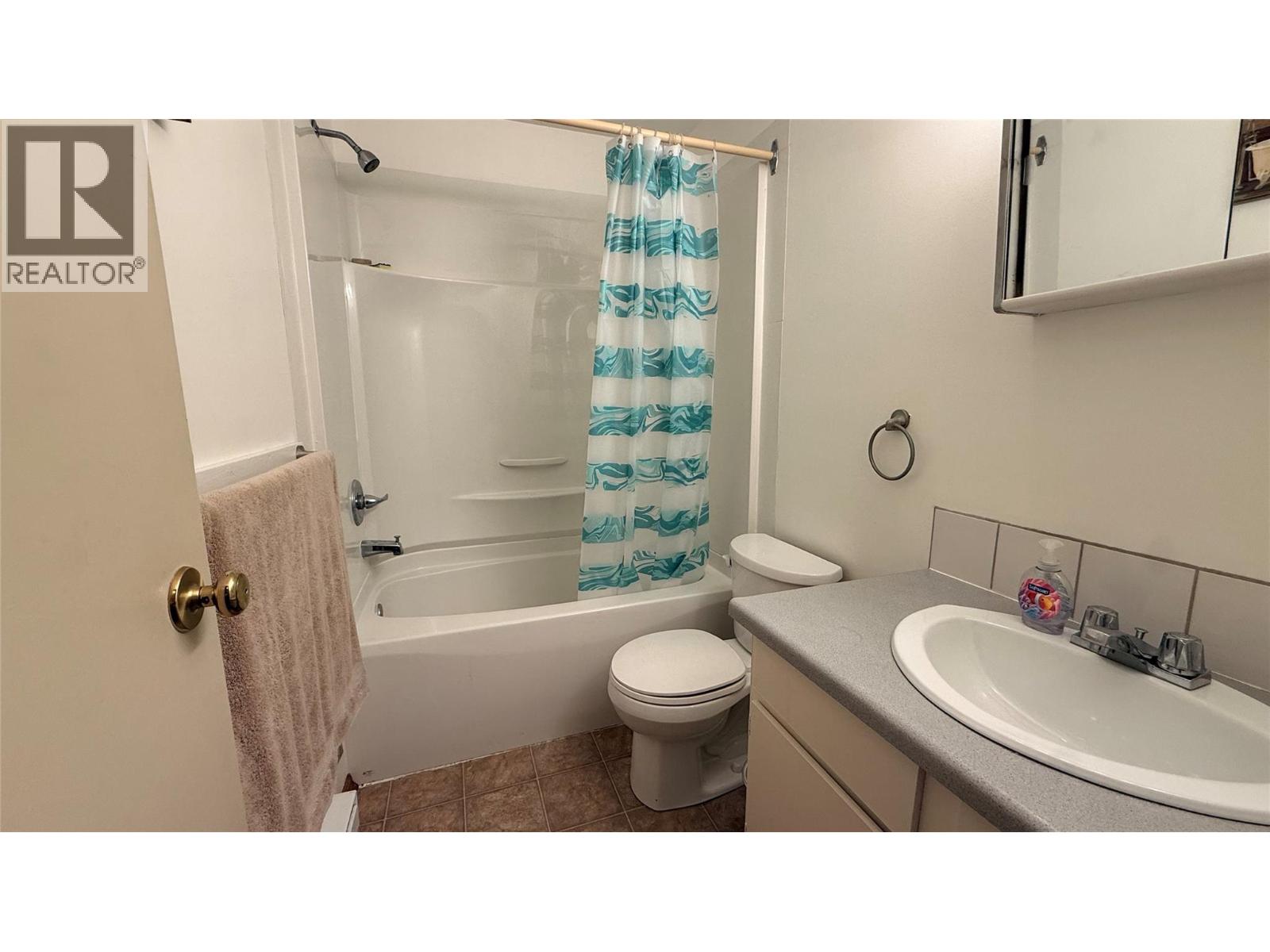 302 10th Avenue Unit# 206, Invermere, British Columbia  V0A 1K0 - Photo 3 - 10373634