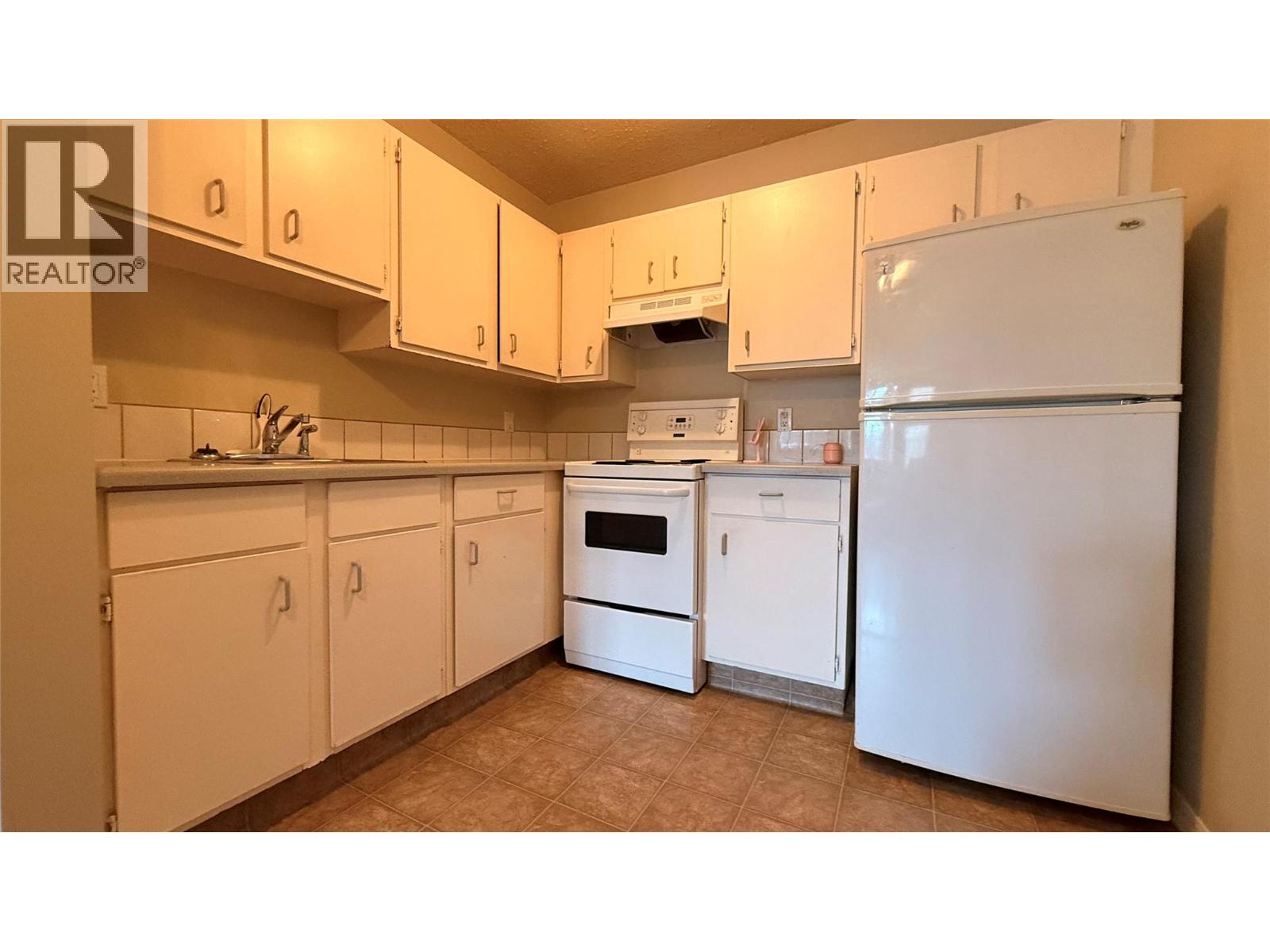 302 10th Avenue Unit# 206, Invermere, British Columbia  V0A 1K0 - Photo 9 - 10373634