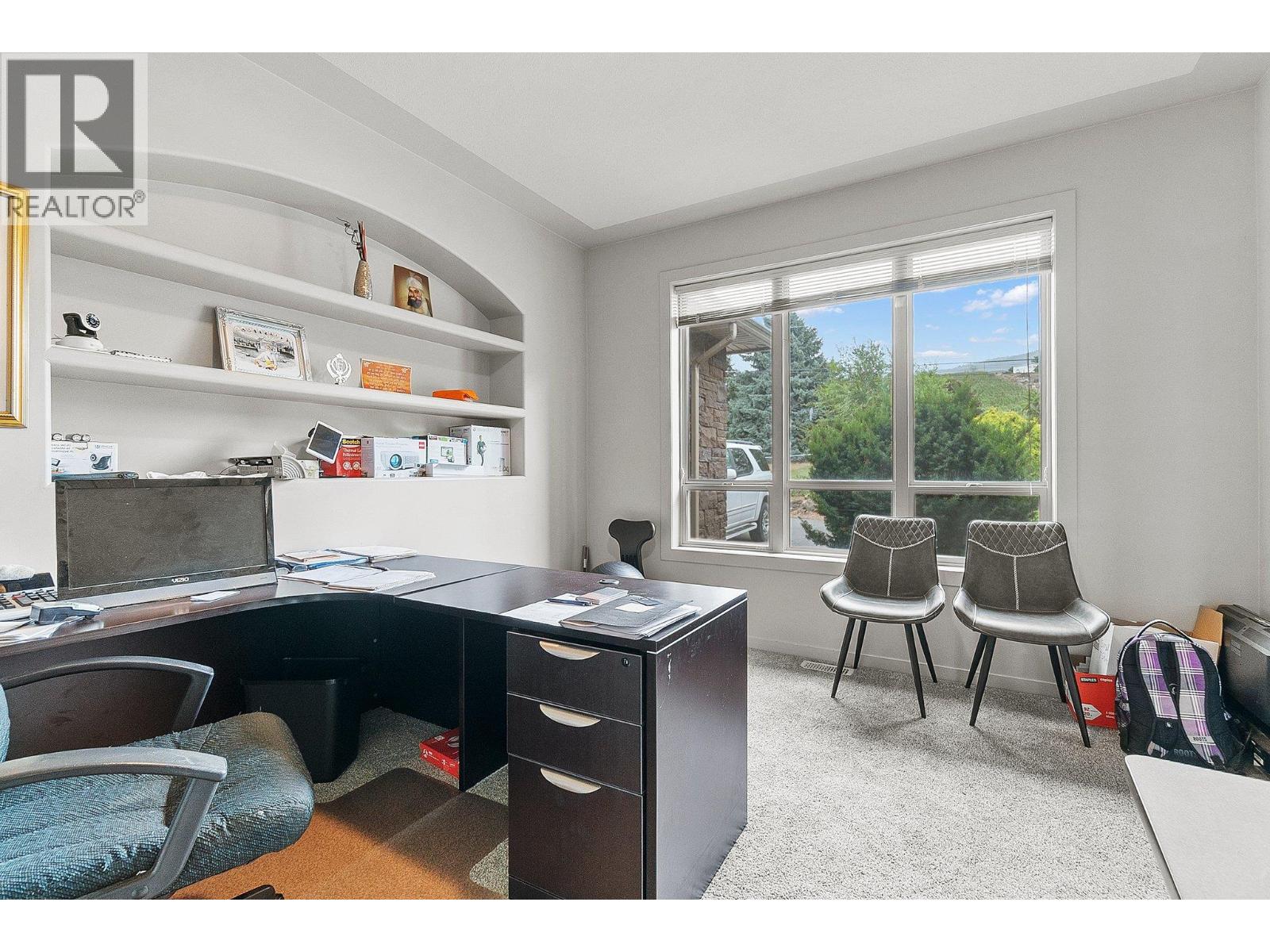 1720 Morrison Road, Kelowna, British Columbia  V1X 4W3 - Photo 2 - 10373109