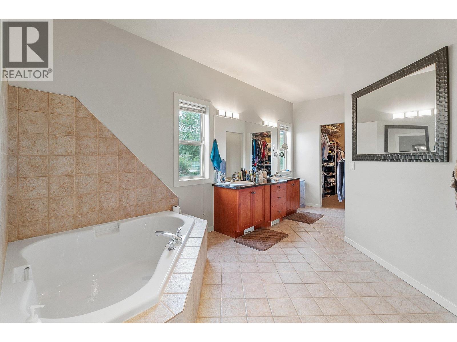 1720 Morrison Road, Kelowna, British Columbia  V1X 4W3 - Photo 24 - 10373109