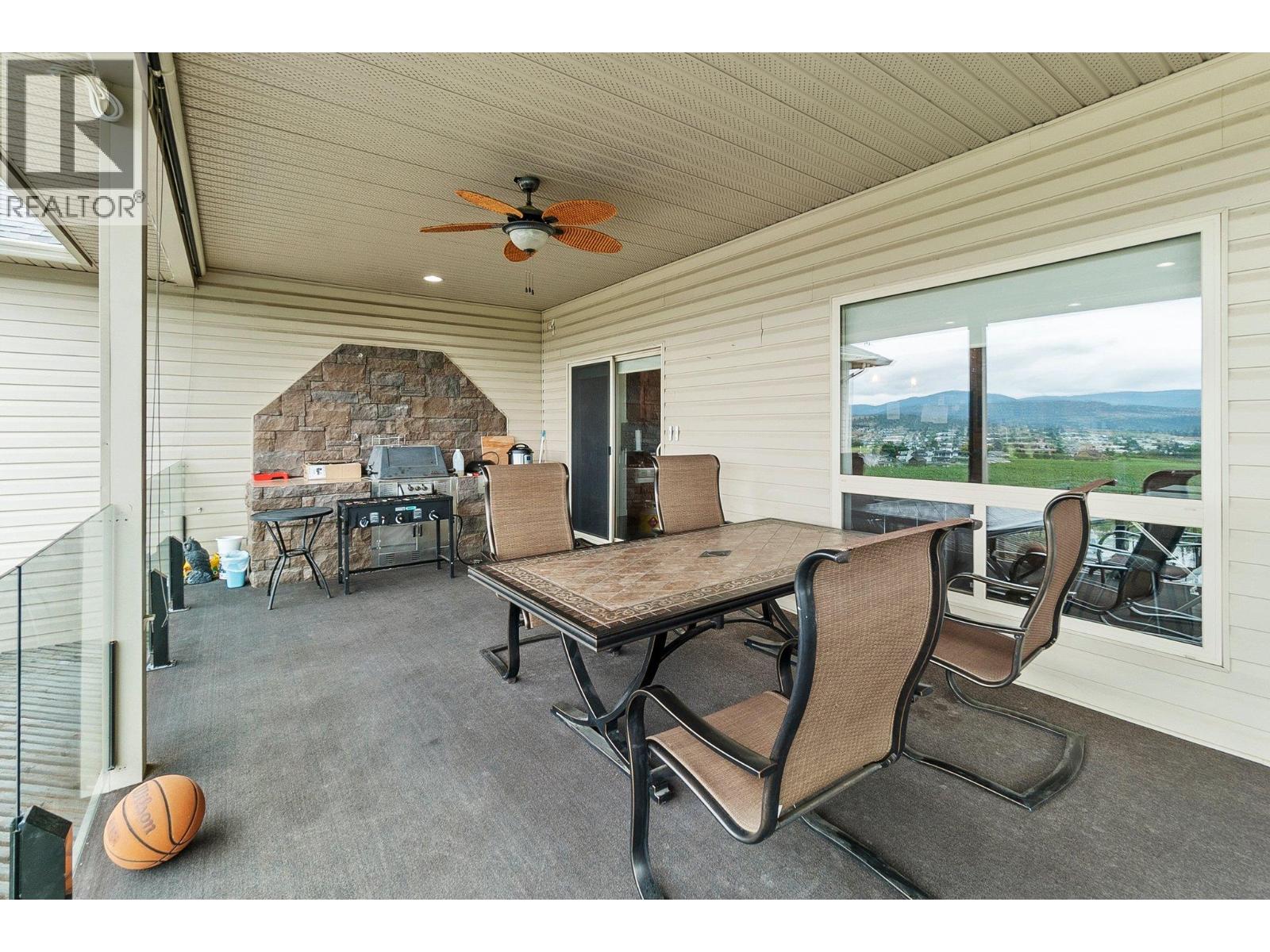 1720 Morrison Road, Kelowna, British Columbia  V1X 4W3 - Photo 29 - 10373109