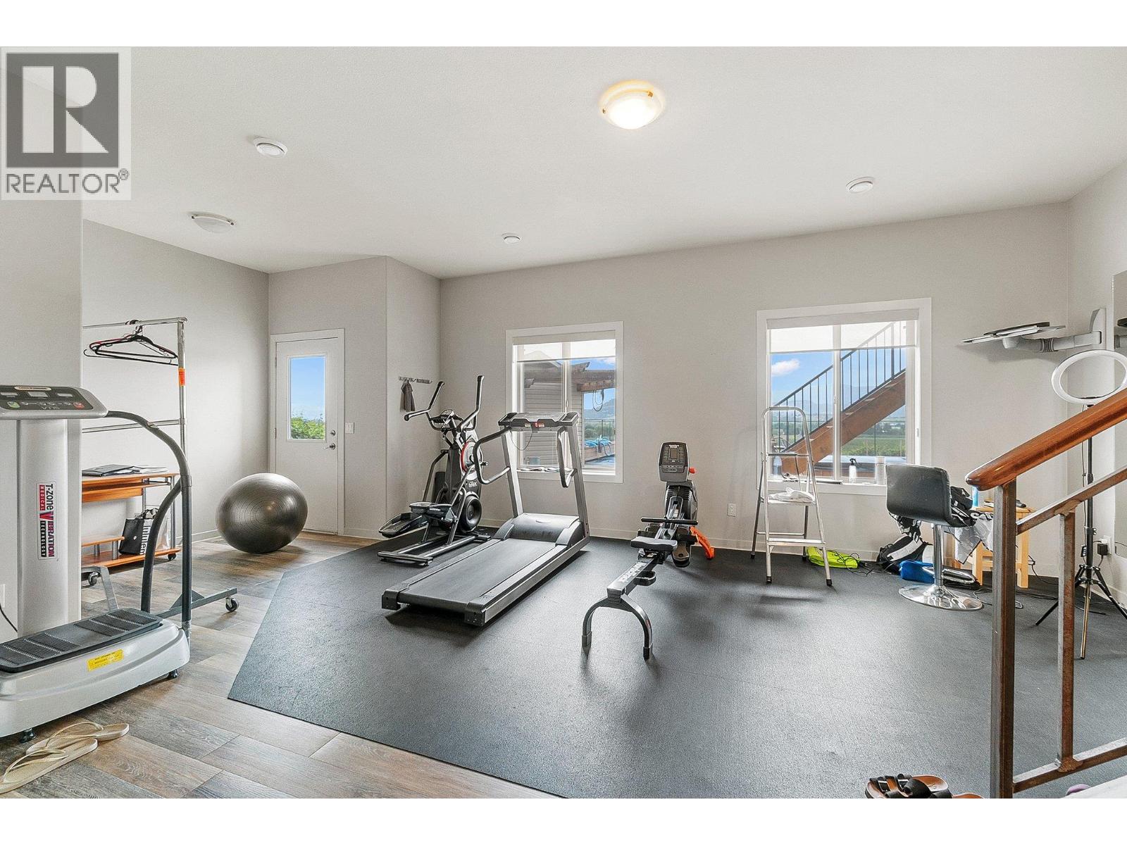 1720 Morrison Road, Kelowna, British Columbia  V1X 4W3 - Photo 5 - 10373109