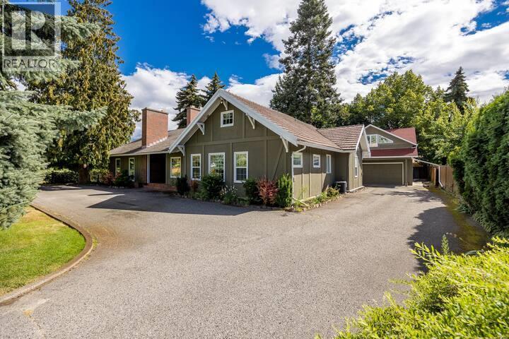 2065 Long Street, Kelowna, British Columbia  V1Y 1L3 - Photo 2 - 10373587