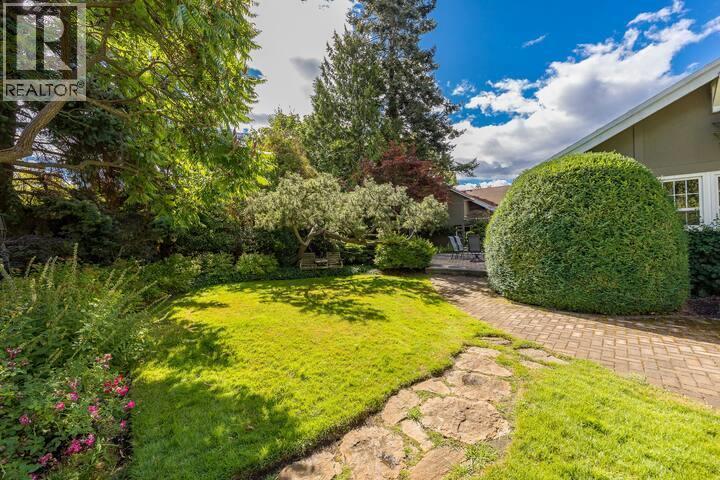 2065 Long Street, Kelowna, British Columbia  V1Y 1L3 - Photo 41 - 10373587