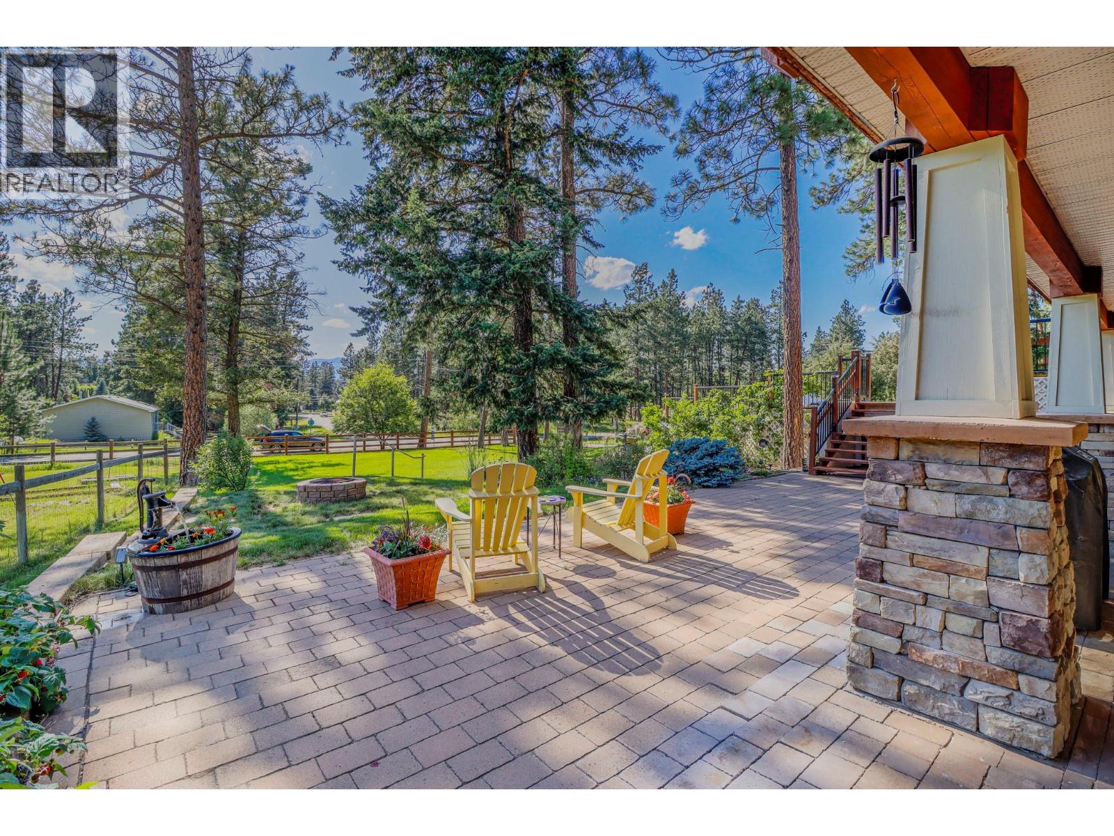 6308 Ash Road, Wasa, British Columbia  V0B 2K0 - Photo 11 - 10373456