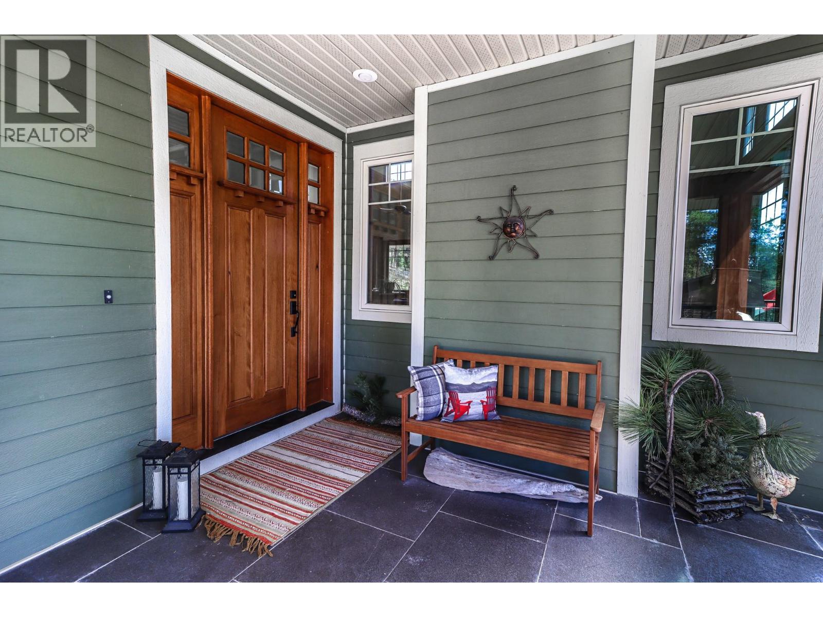 6308 Ash Road, Wasa, British Columbia  V0B 2K0 - Photo 13 - 10373456