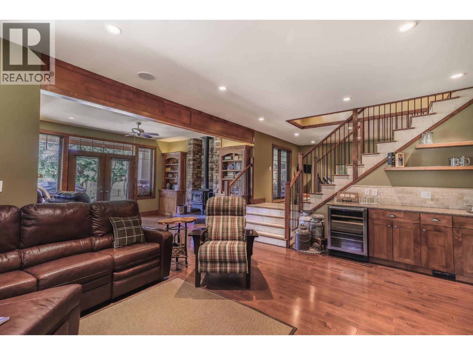 6308 Ash Road, Wasa, British Columbia  V0B 2K0 - Photo 35 - 10373456