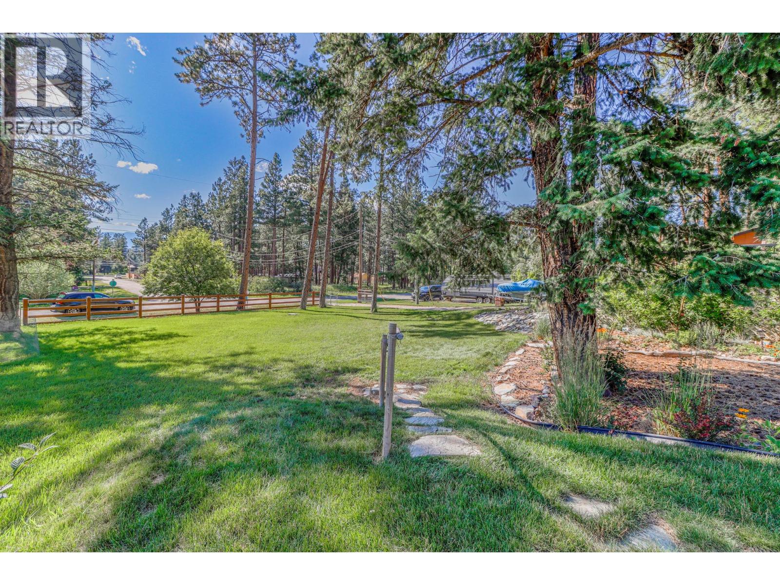 6308 Ash Road, Wasa, British Columbia  V0B 2K0 - Photo 57 - 10373456