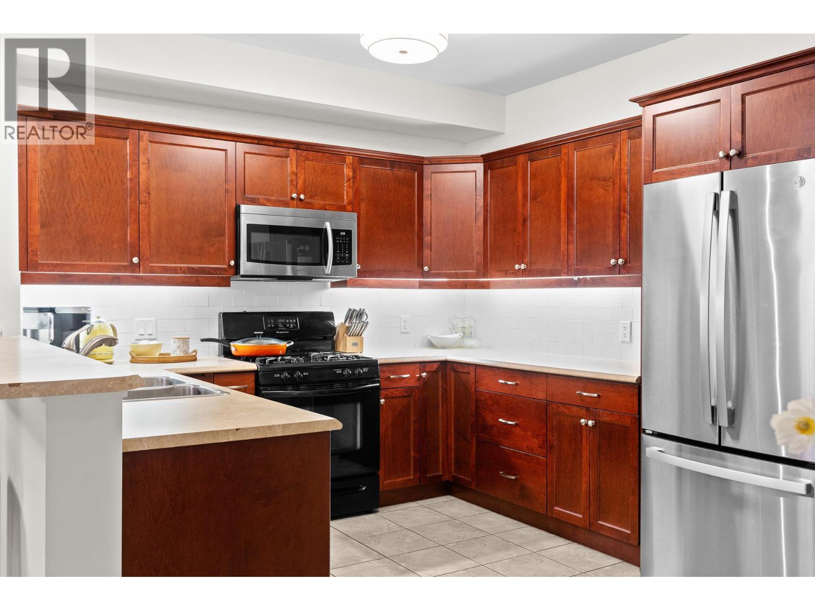 2532 Shoreline Drive Unit# 205, Lake Country, British Columbia  V4V 2R6 - Photo 6 - 10373638