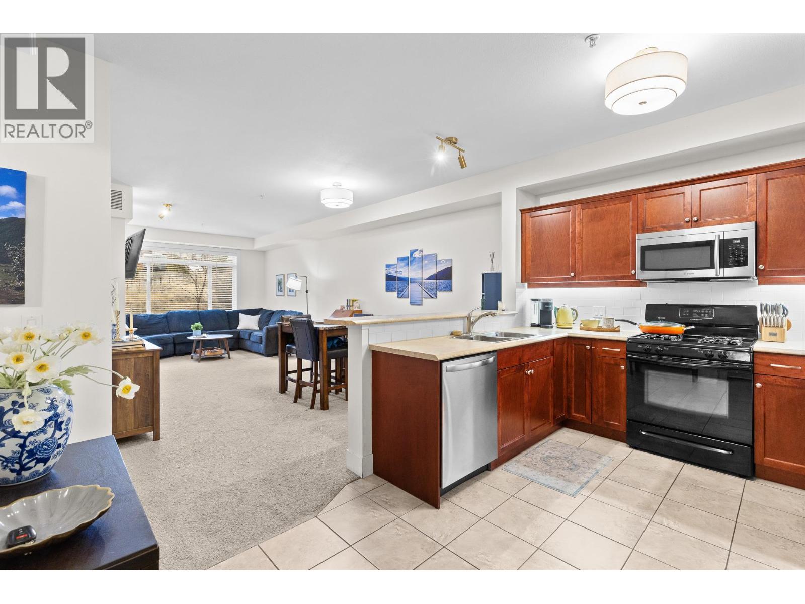 2532 Shoreline Drive Unit# 205, Lake Country, British Columbia  V4V 2R6 - Photo 9 - 10373638
