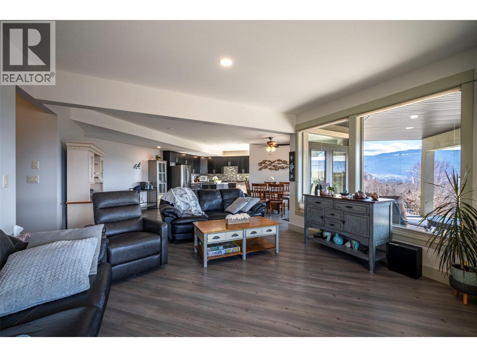 4134 Camelback Way, Vernon, British Columbia  V1T 9W4 - Photo 58 - 10373405