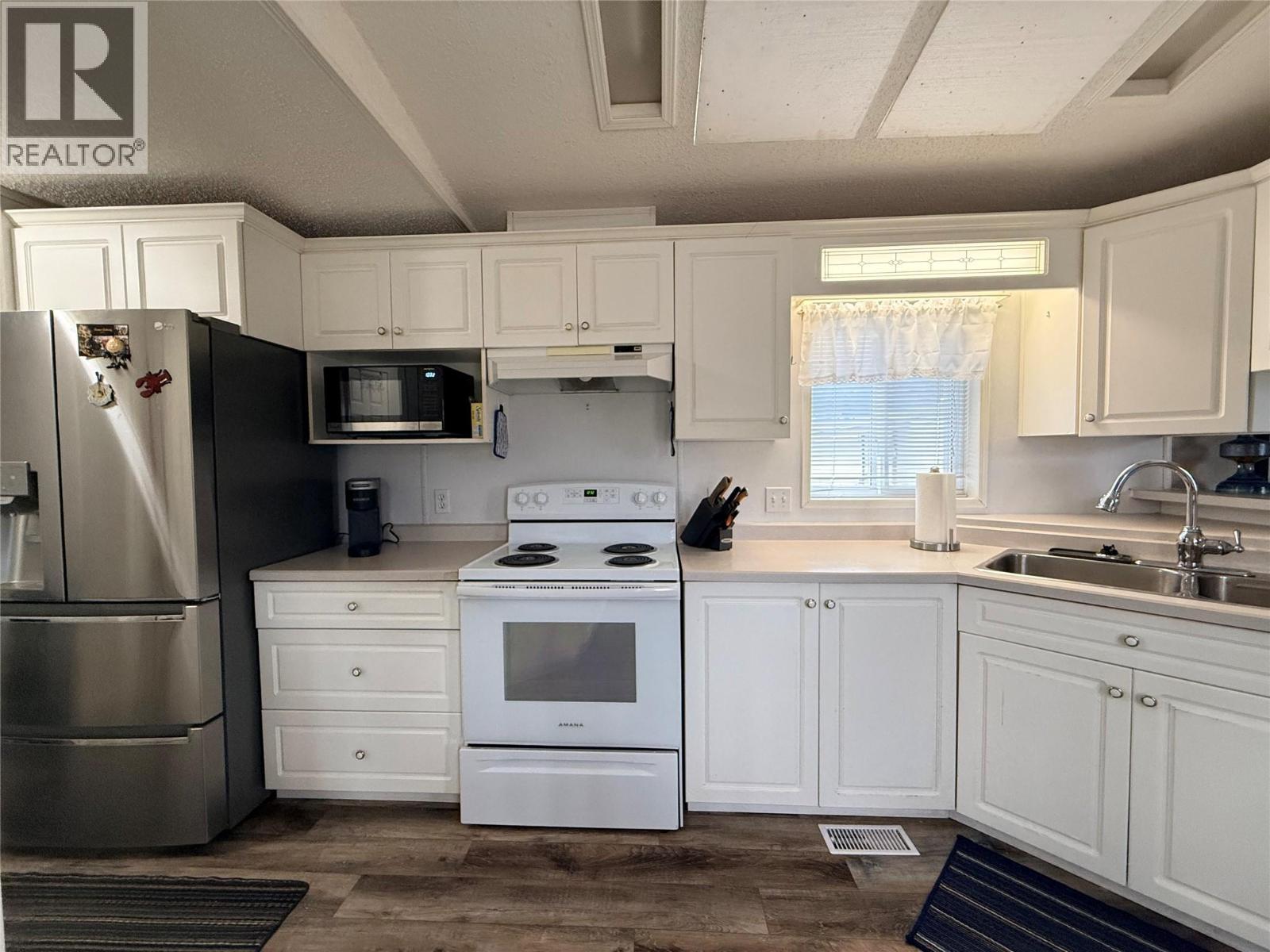 6473 5th Street, Grand Forks, British Columbia  V0H 1H0 - Photo 22 - 10373579