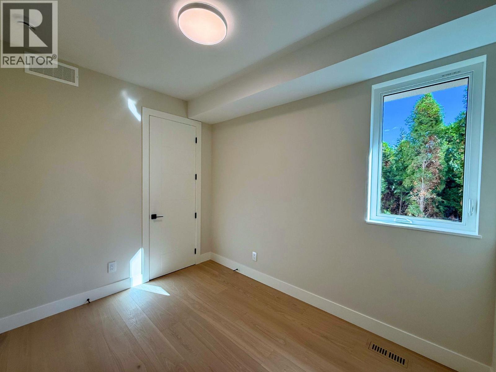 781 Martin Avenue Unit# 3, Kelowna, British Columbia  V1Y 6V4 - Photo 36 - 10373590